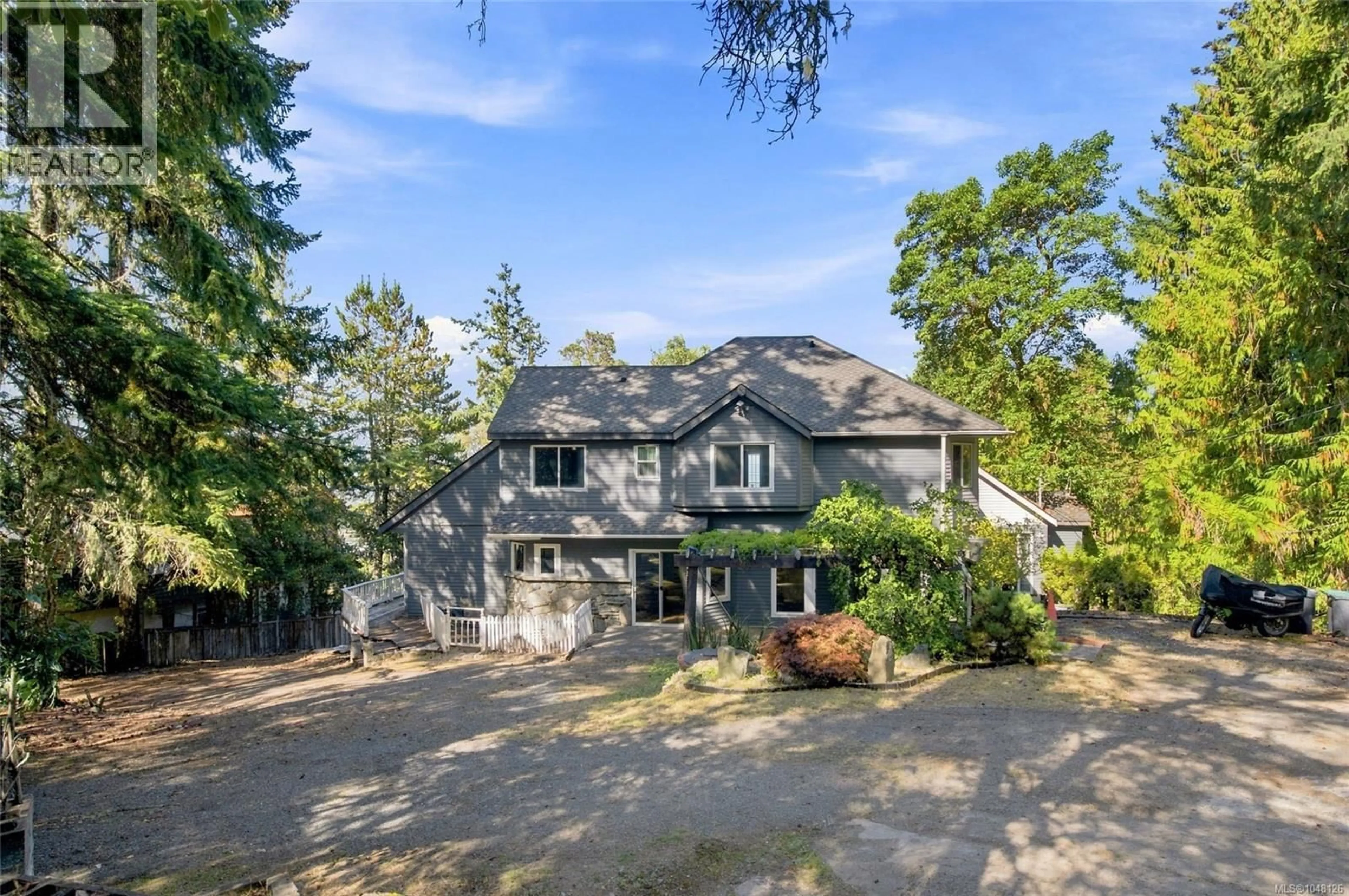 A pic from outside/outdoor area/front of a property/back of a property/a pic from drone, unknown for 945 LITTLE MOUNTAIN ROAD, Parksville British Columbia V9P2C3