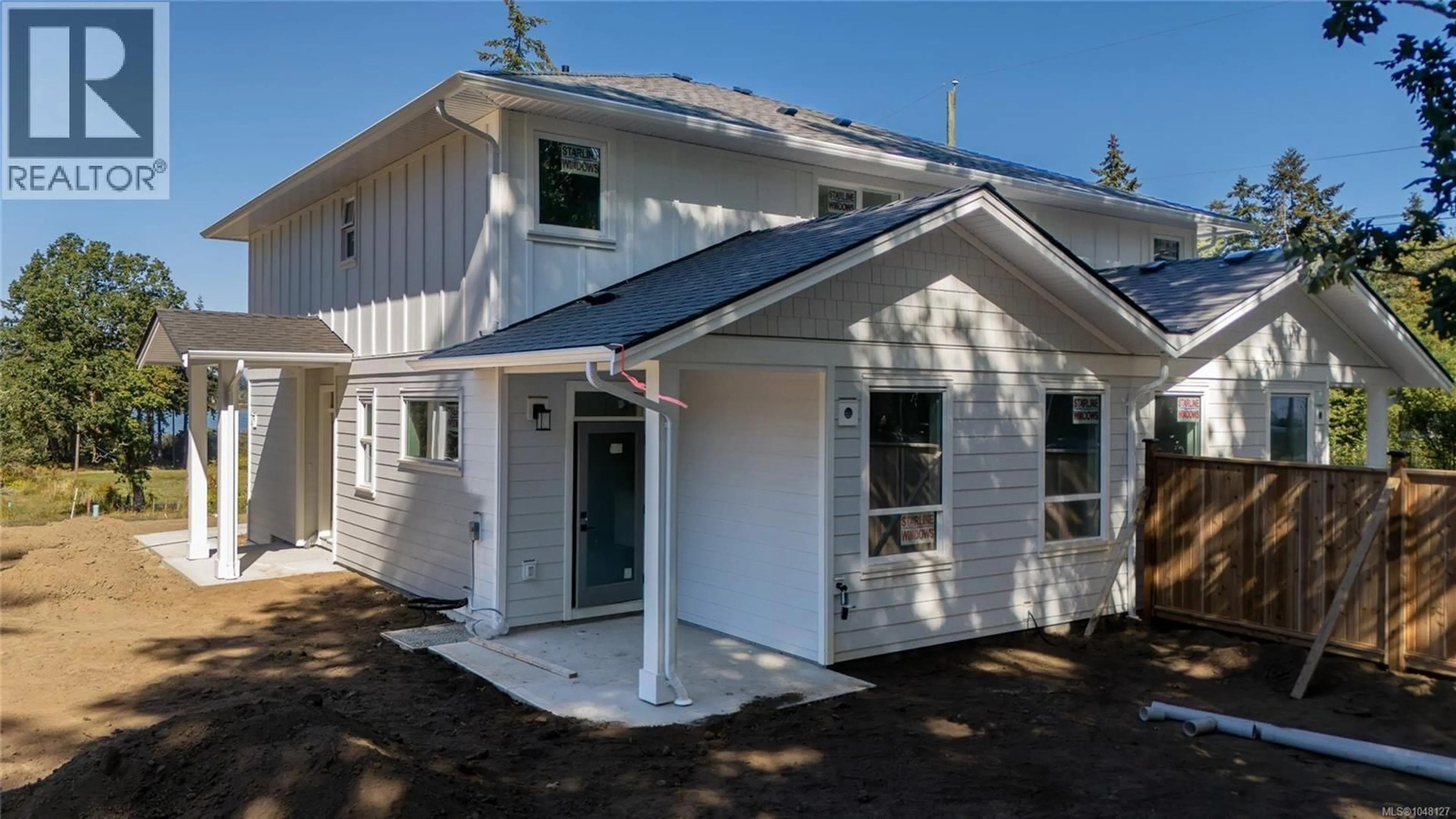 Home with vinyl exterior material, street for 1988 ANDEMERE WAY, Duncan British Columbia V9L5M1