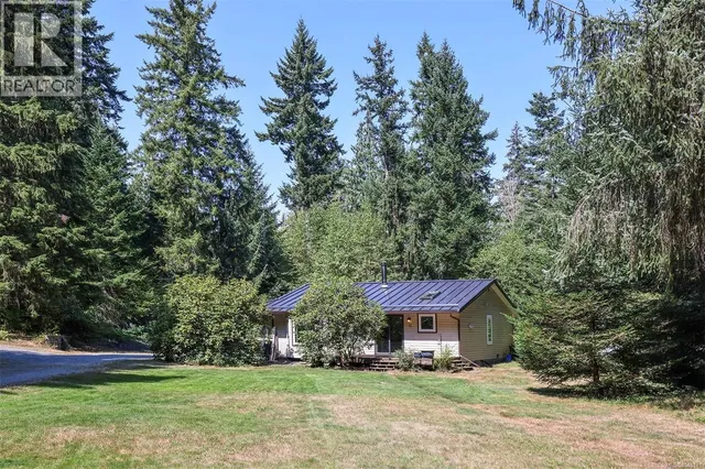2400 CLARK ROAD, Courtenay 5