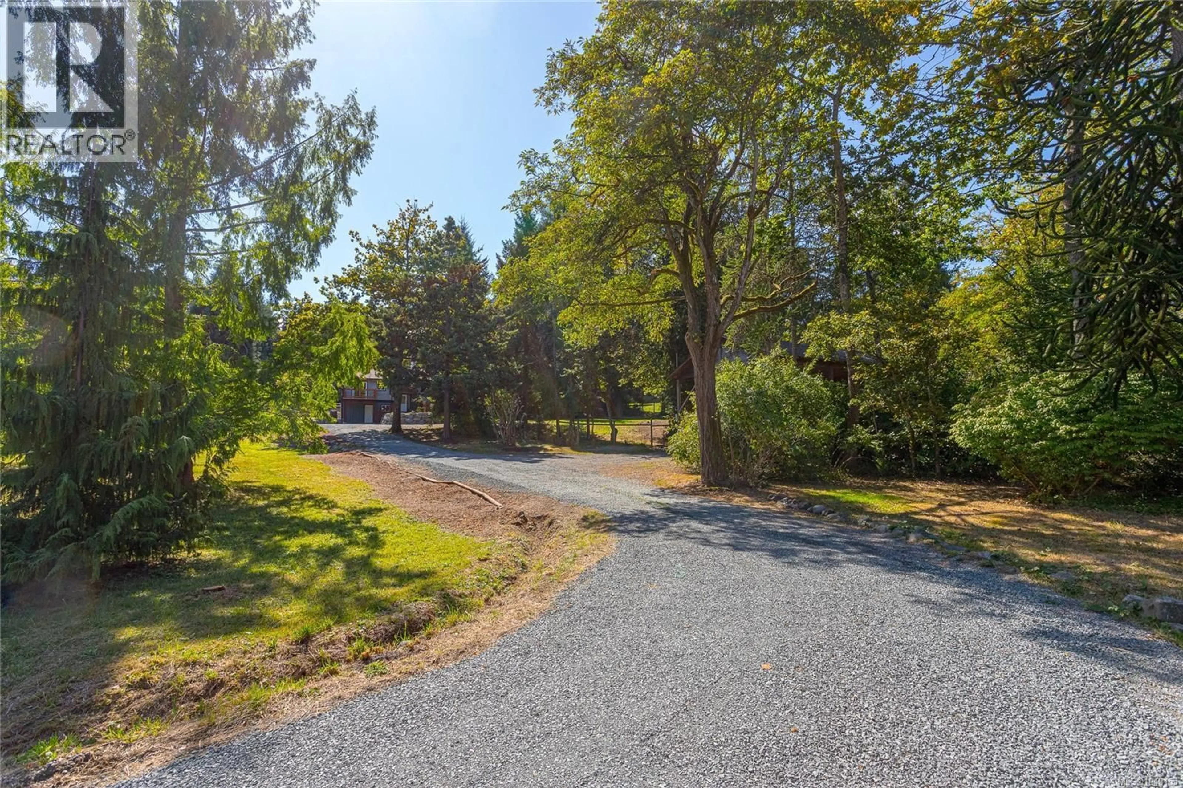 A pic from outside/outdoor area/front of a property/back of a property/a pic from drone, unknown for 11196 NORTH WATTS ROAD, Saltair British Columbia V9G1Y6