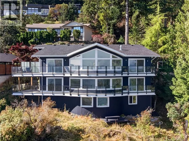 3819 SUNDOWN DRIVE, Nanaimo 1