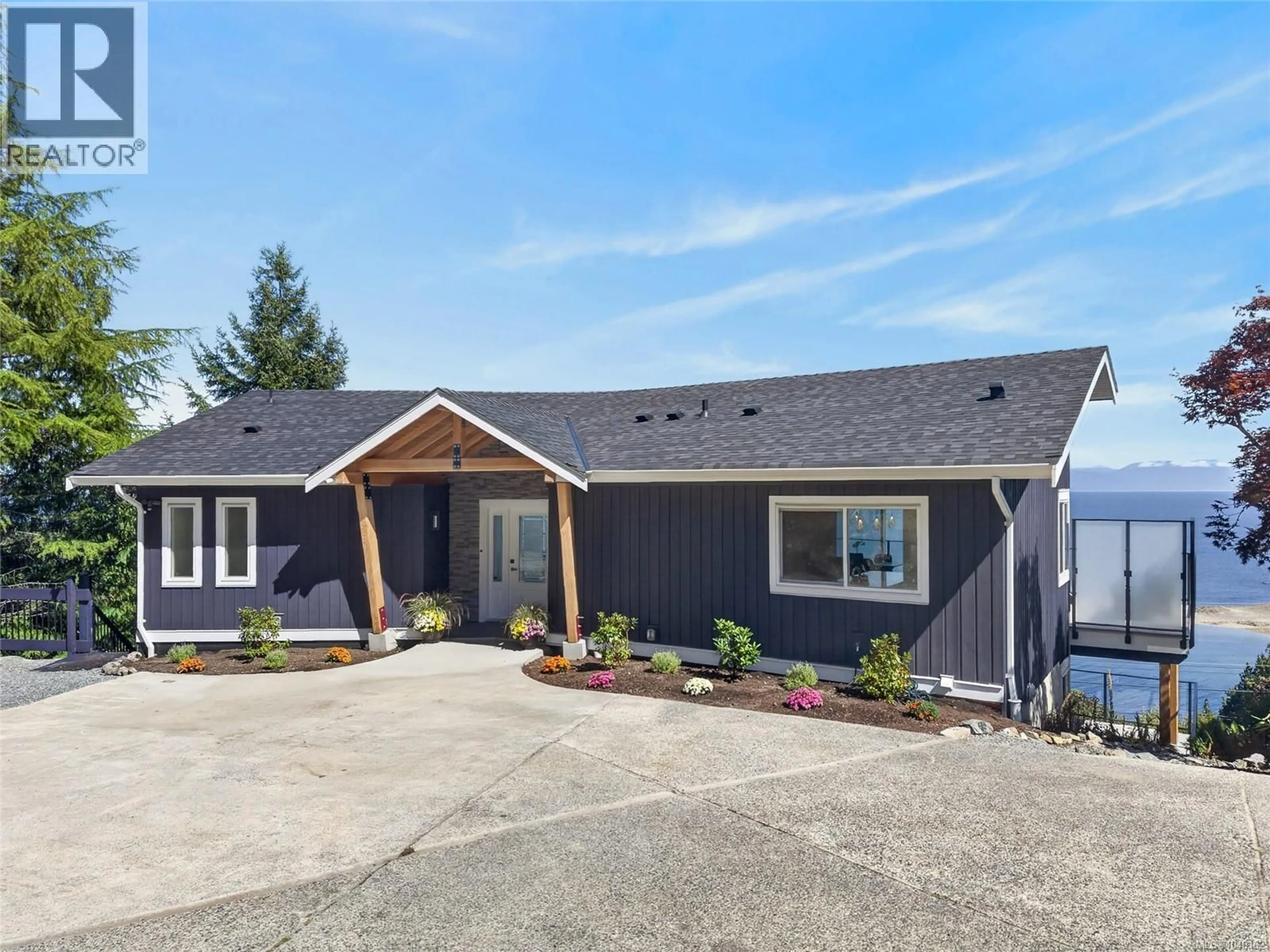 Home with vinyl exterior material, unknown for 3819 SUNDOWN DRIVE, Nanaimo British Columbia V9T4M3