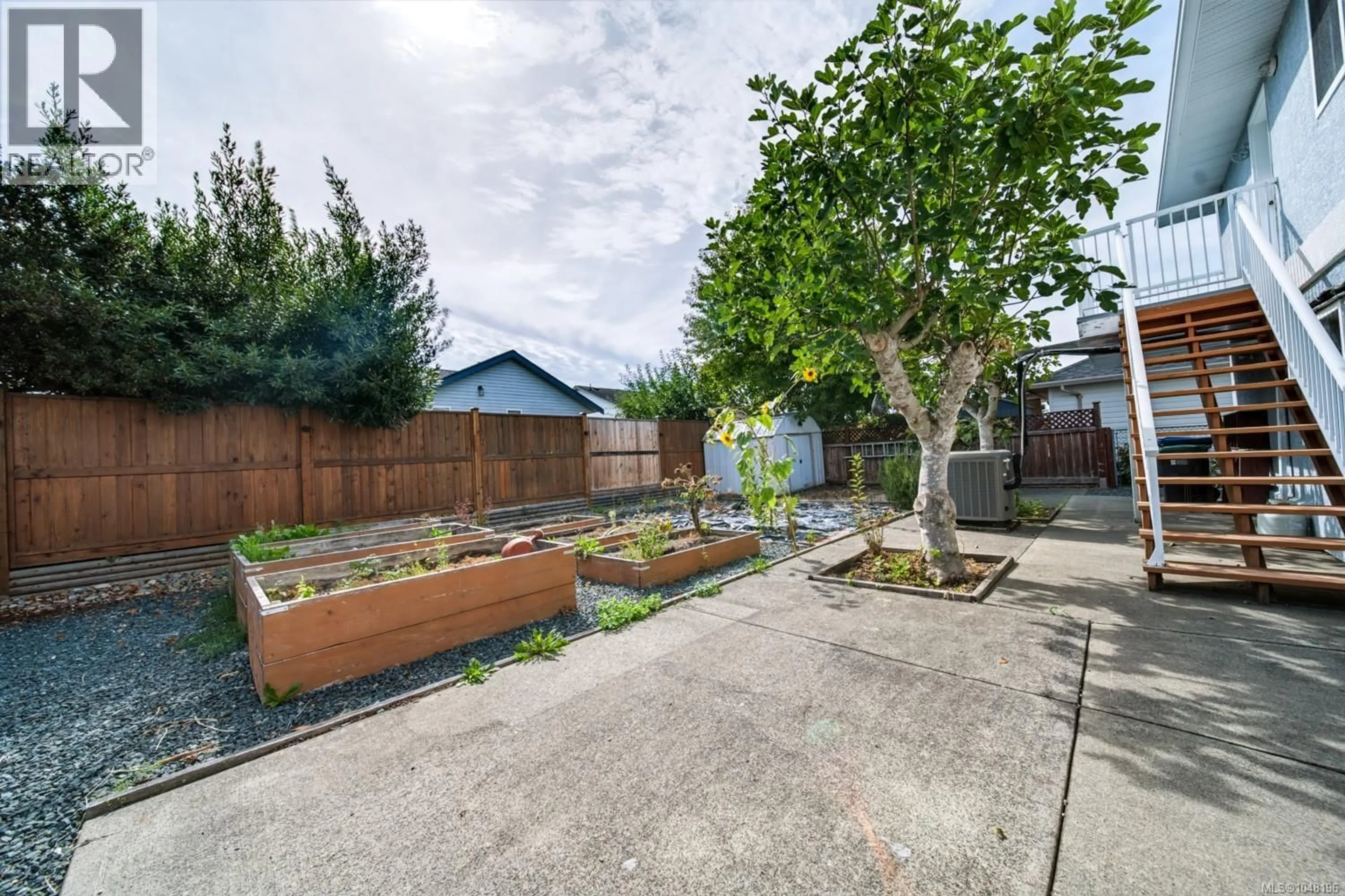 Patio, street for 846 WRIGHT ROAD, Parksville British Columbia V9P1Z9