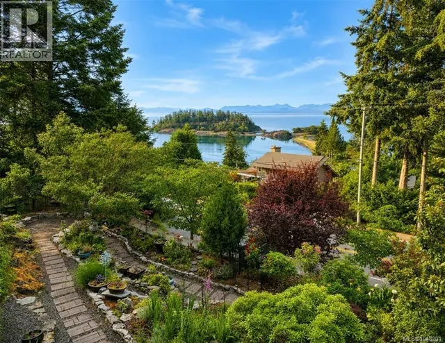 3583 HAMMOND BAY ROAD, Nanaimo 5