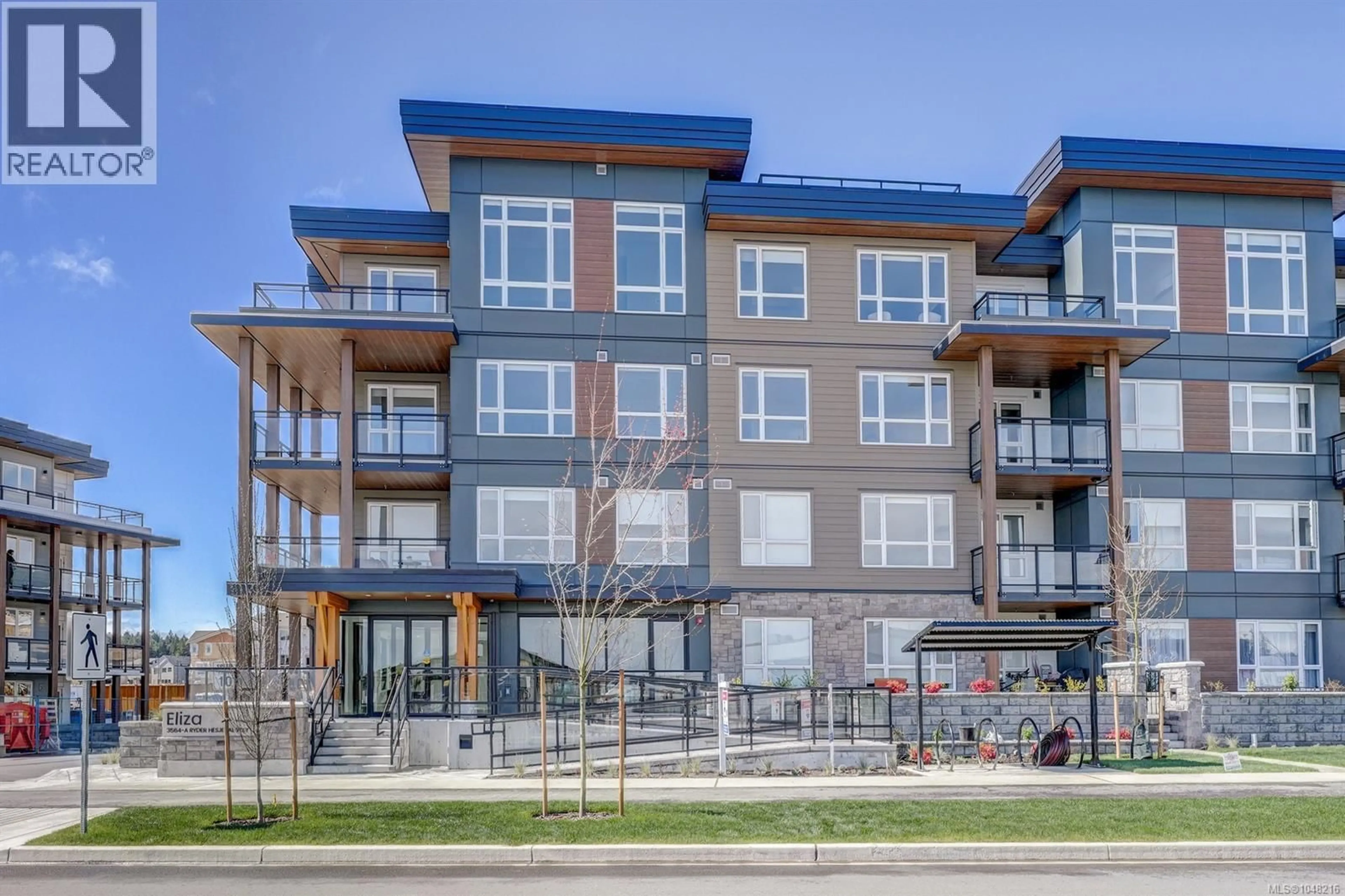Patio, building for 212 - 3564 A RYDER HESJEDAL WAY, Colwood British Columbia V9C0V3