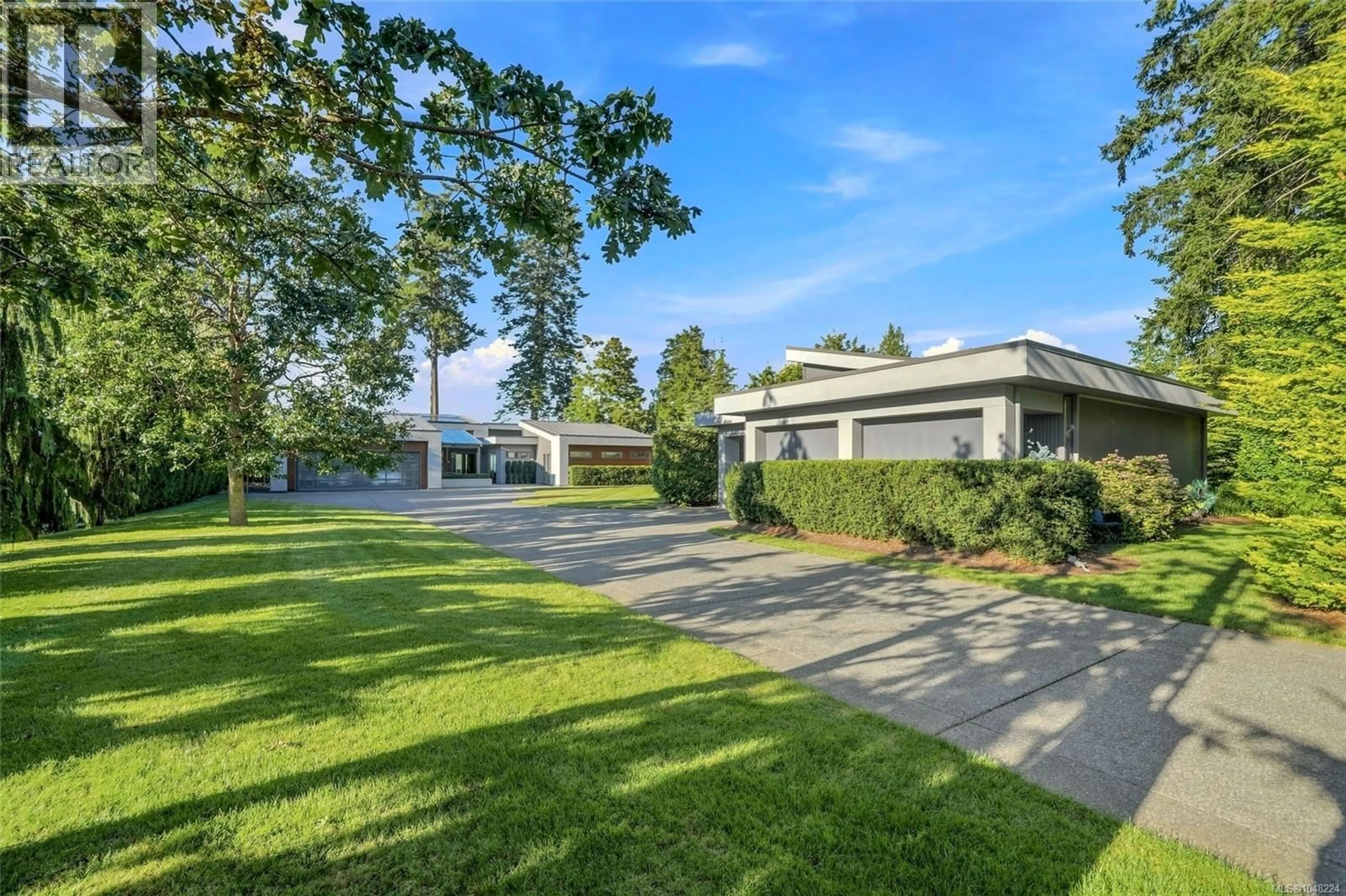 A pic from outside/outdoor area/front of a property/back of a property/a pic from drone, street for 1179 PINTAIL DRIVE, Qualicum Beach British Columbia V9K1C8