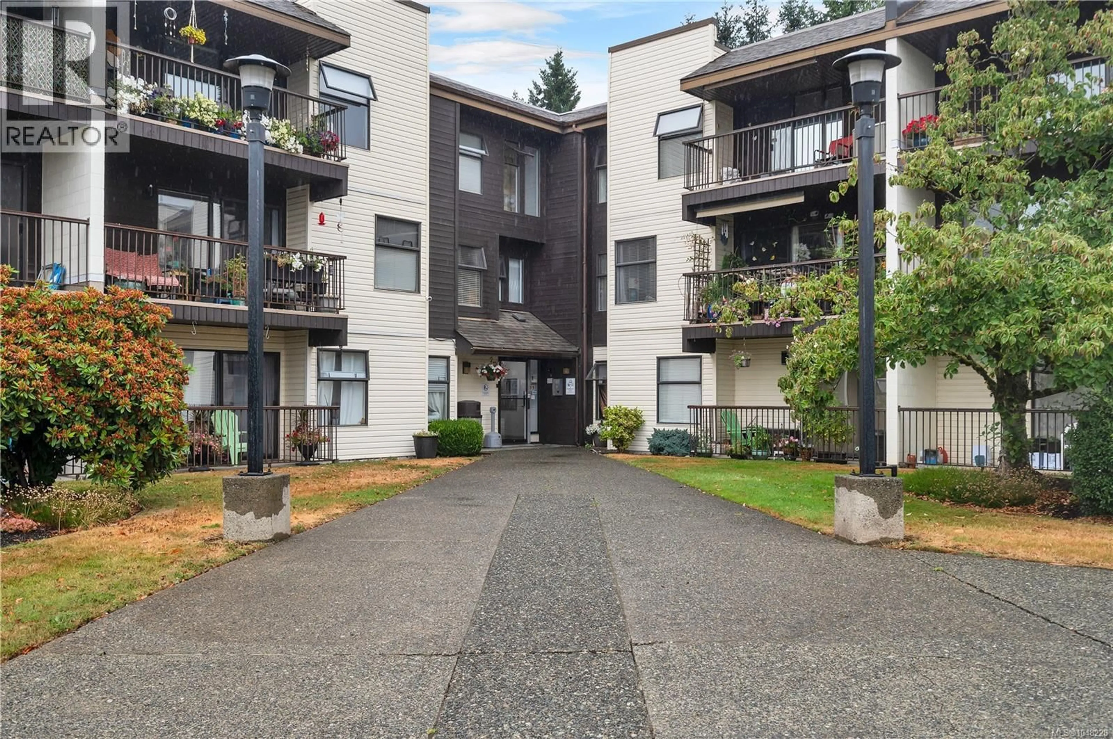 Unknown for 113 - 585 DOGWOOD STREET SOUTH, Campbell River British Columbia V9W6T6
