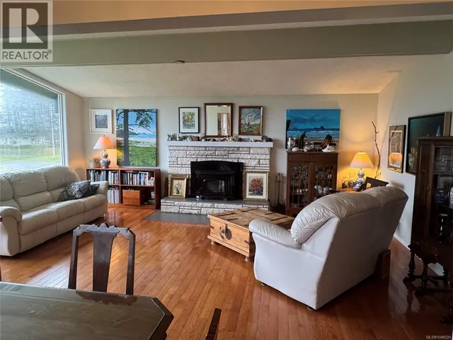 6420 CHATHAM AVENUE, Port Hardy 4