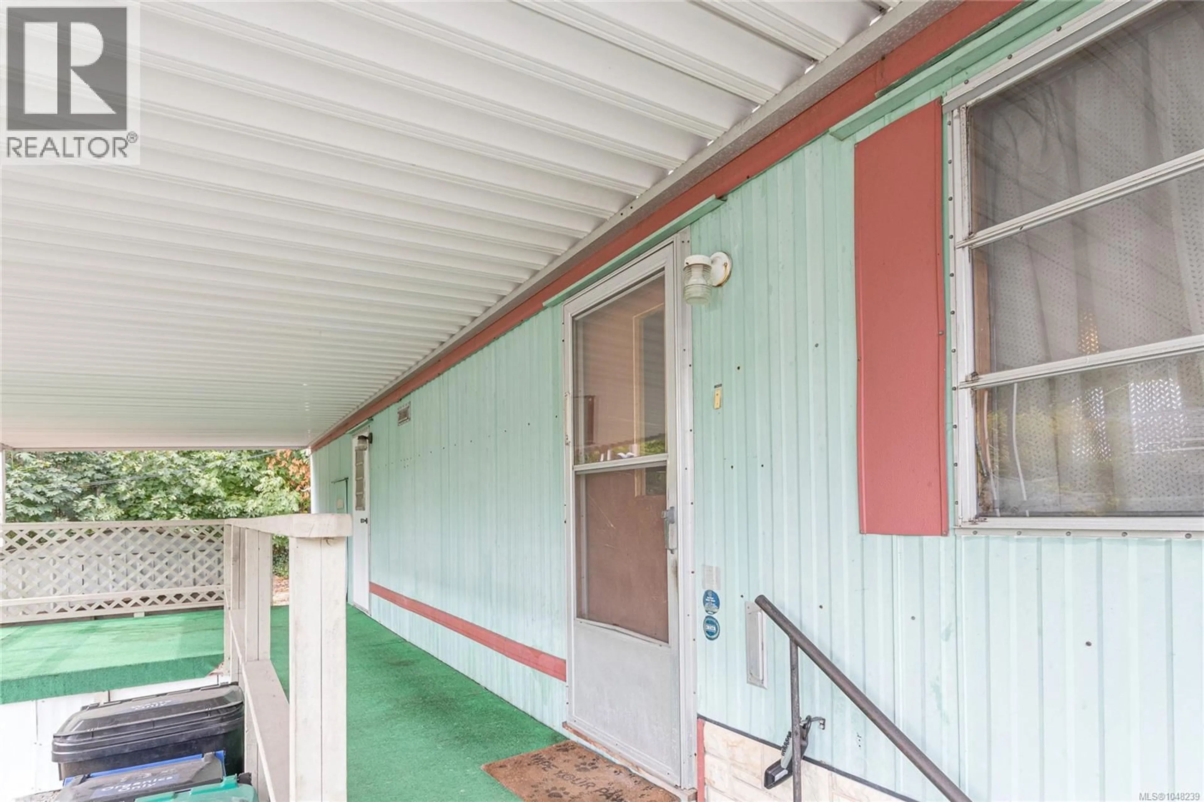Patio, street for 9 - 1572 SEABIRD ROAD, Cassidy British Columbia V9G1L4