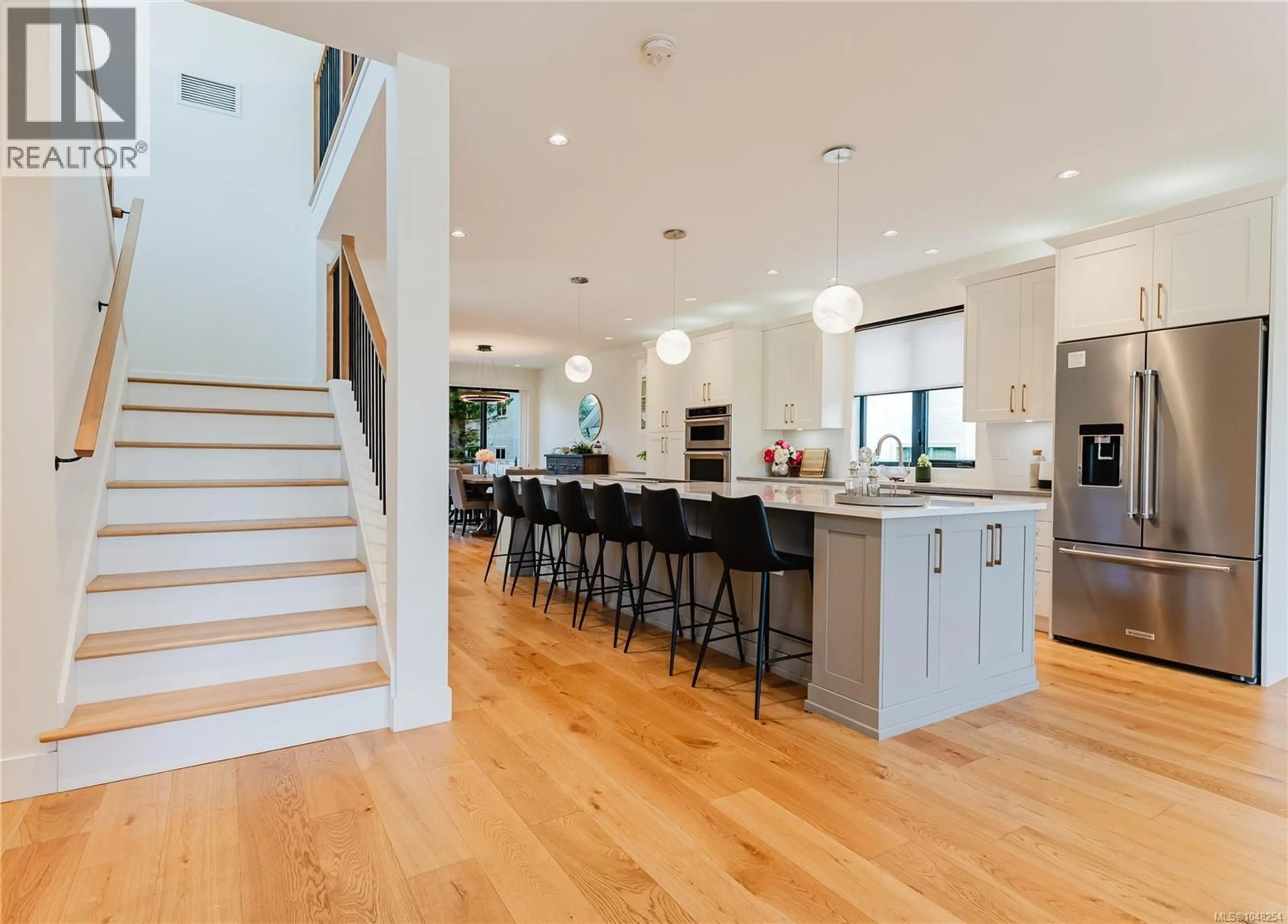 Open concept kitchen, unknown for 63 BOYD STREET, Victoria British Columbia V8V2C8