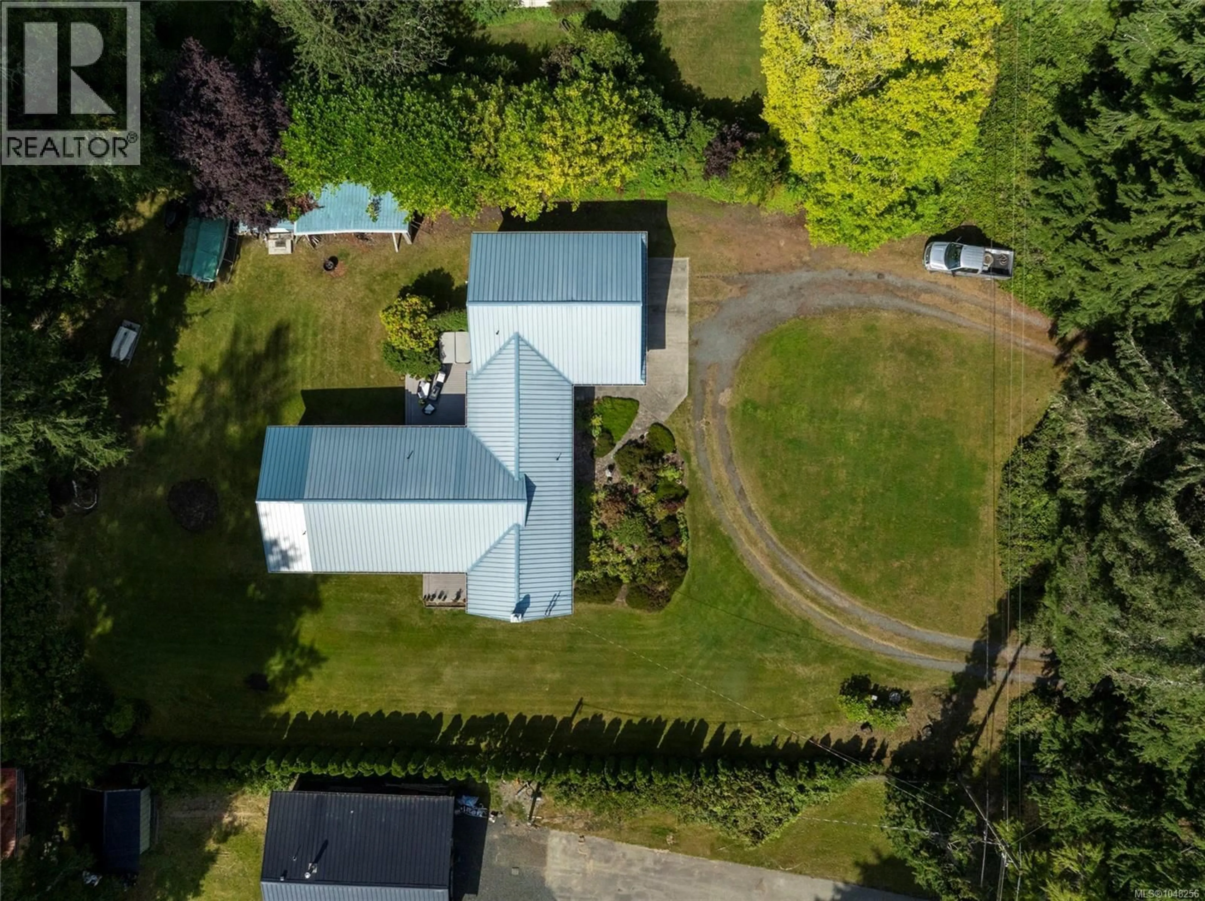 A pic from outside/outdoor area/front of a property/back of a property/a pic from drone, unknown for 6230 STOREY'S BEACH ROAD, Port Hardy British Columbia V0N2P0