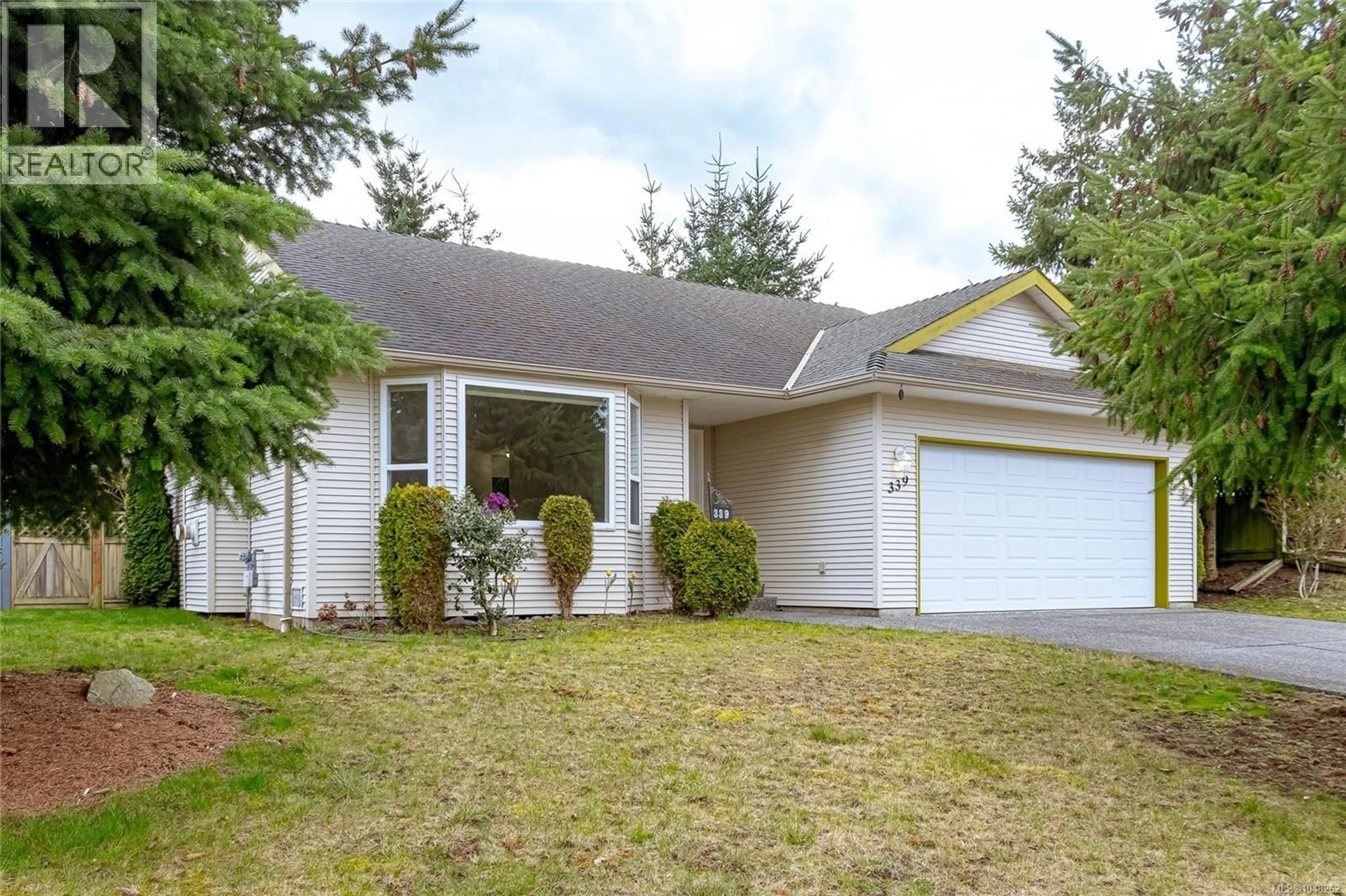 Home with vinyl exterior material, street for 339 RHEUMER CRESCENT, Parksville British Columbia V9P2T8