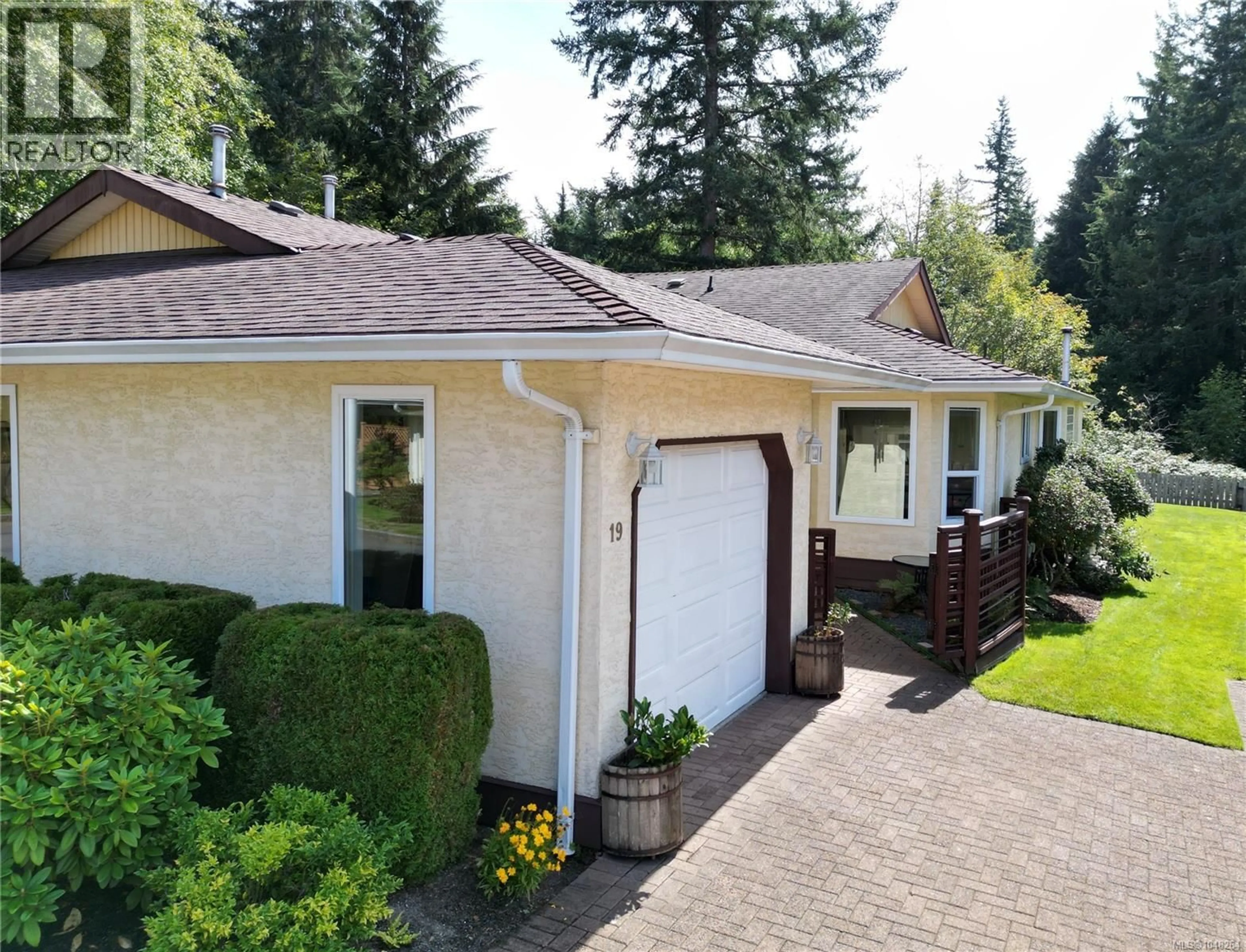 Unknown for 19 - 605 ROCKLAND ROAD, Campbell River British Columbia V9W7X1