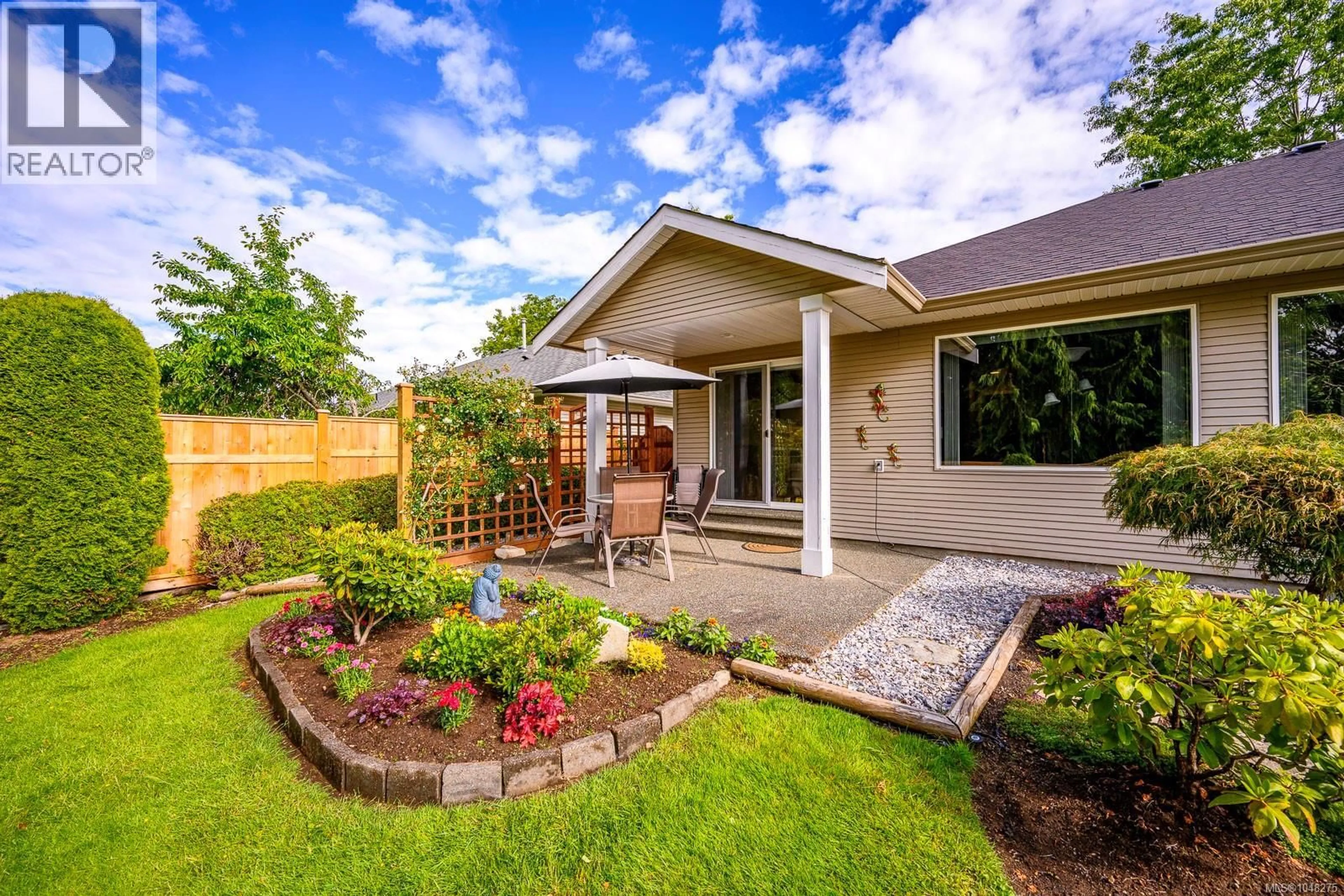 Patio, street for 2435 IDIENS WAY, Courtenay British Columbia V9N9J3