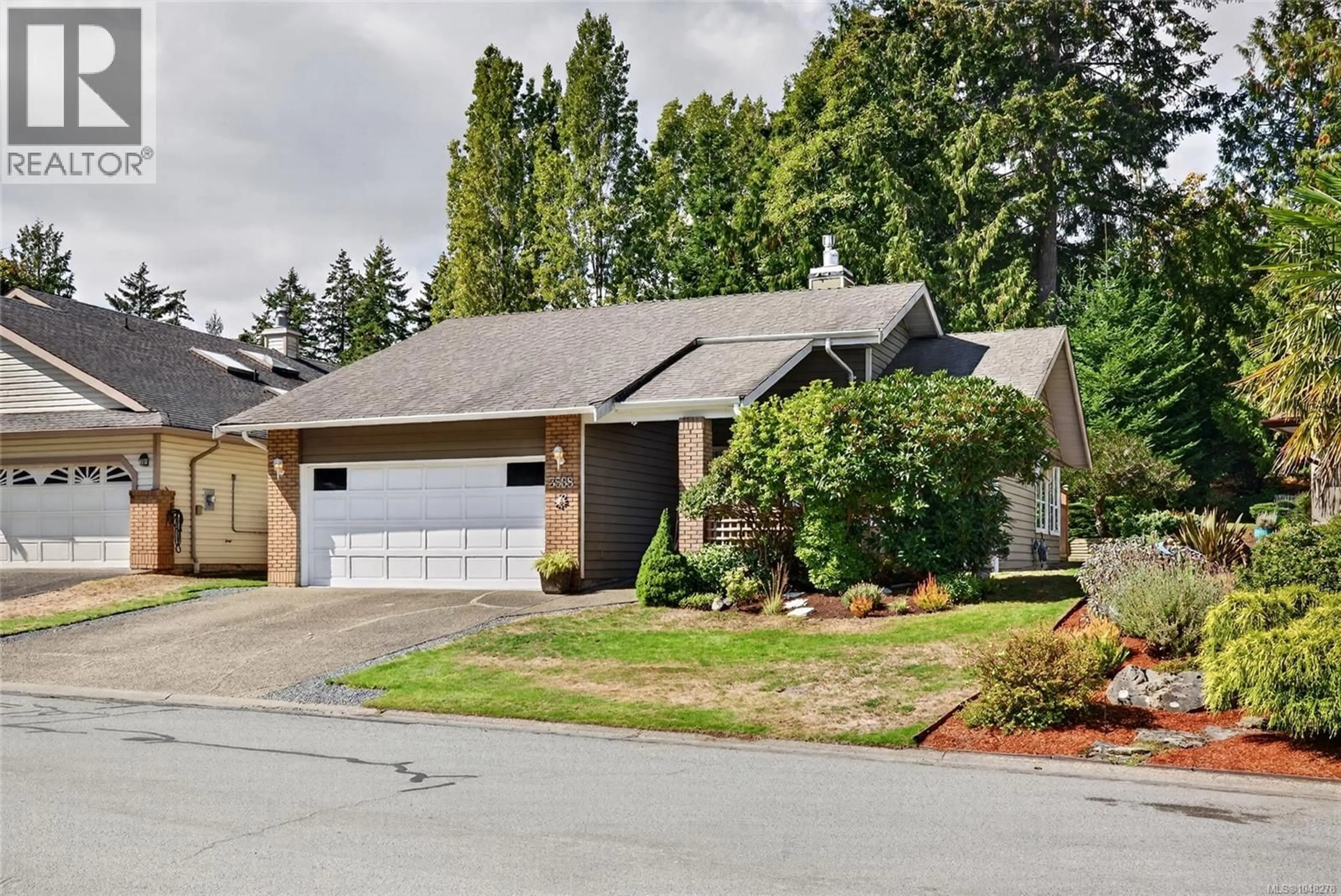 Home with vinyl exterior material, street for 3568 ARBUTUS DRIVE SOUTH, Cobble Hill British Columbia V0R1L1