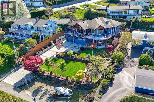 3304 CHEMOY ROAD, Chemainus 2