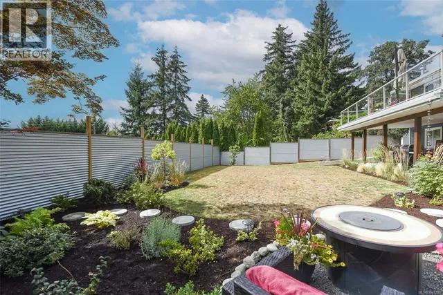 4659 MCQUILLAN ROAD, Courtenay 5