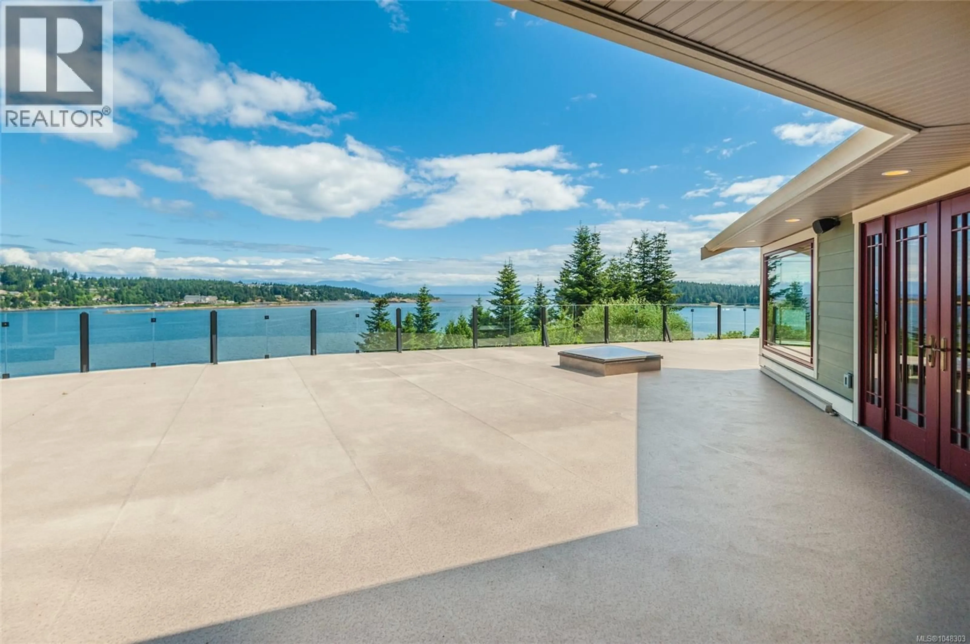 Patio, water/lake/river/ocean view for 191 CILAIRE DRIVE, Nanaimo British Columbia V9R5B1