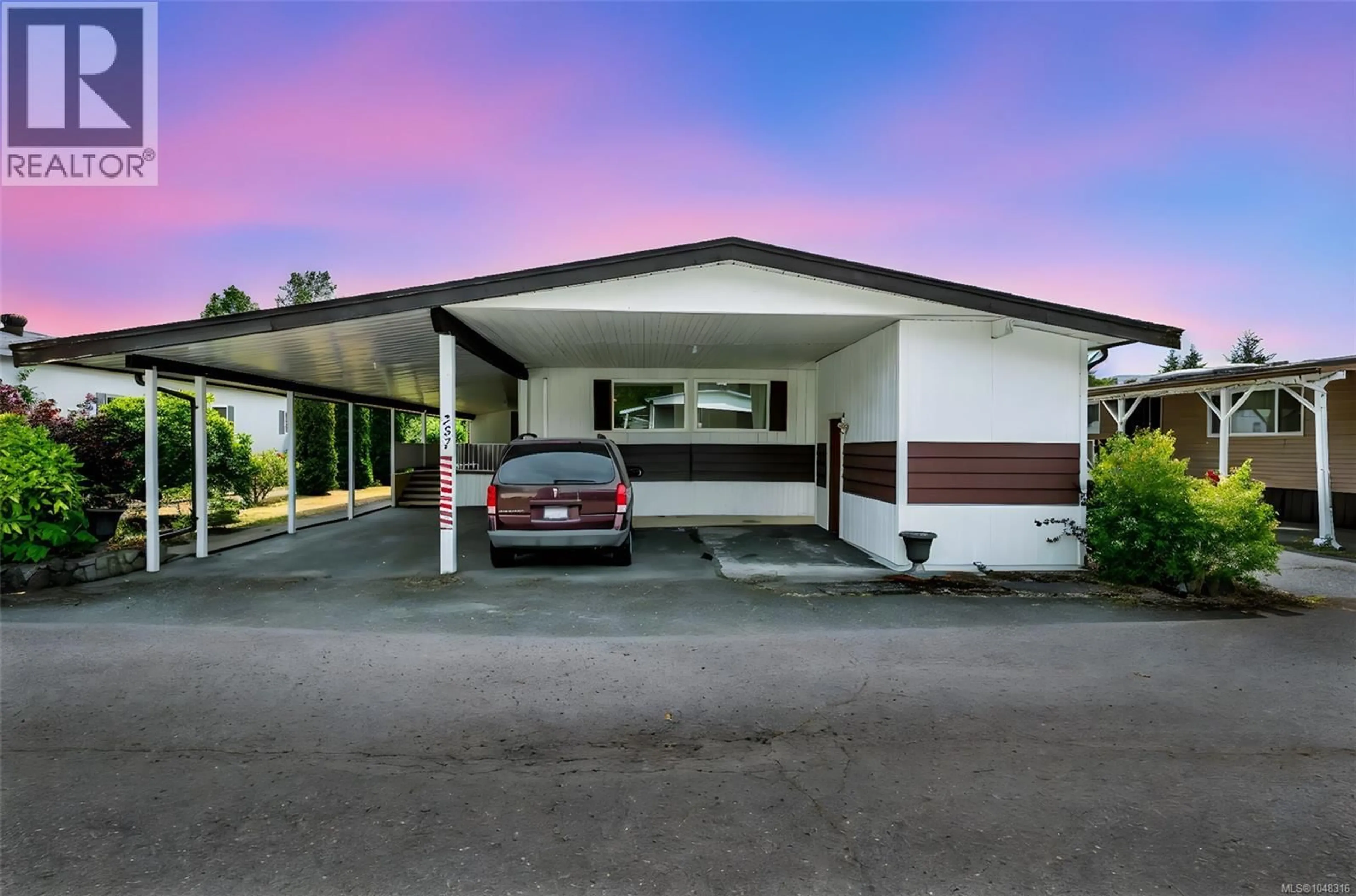 Indoor garage for 287 - 2885 BOYS ROAD, Duncan British Columbia V9L4Y9