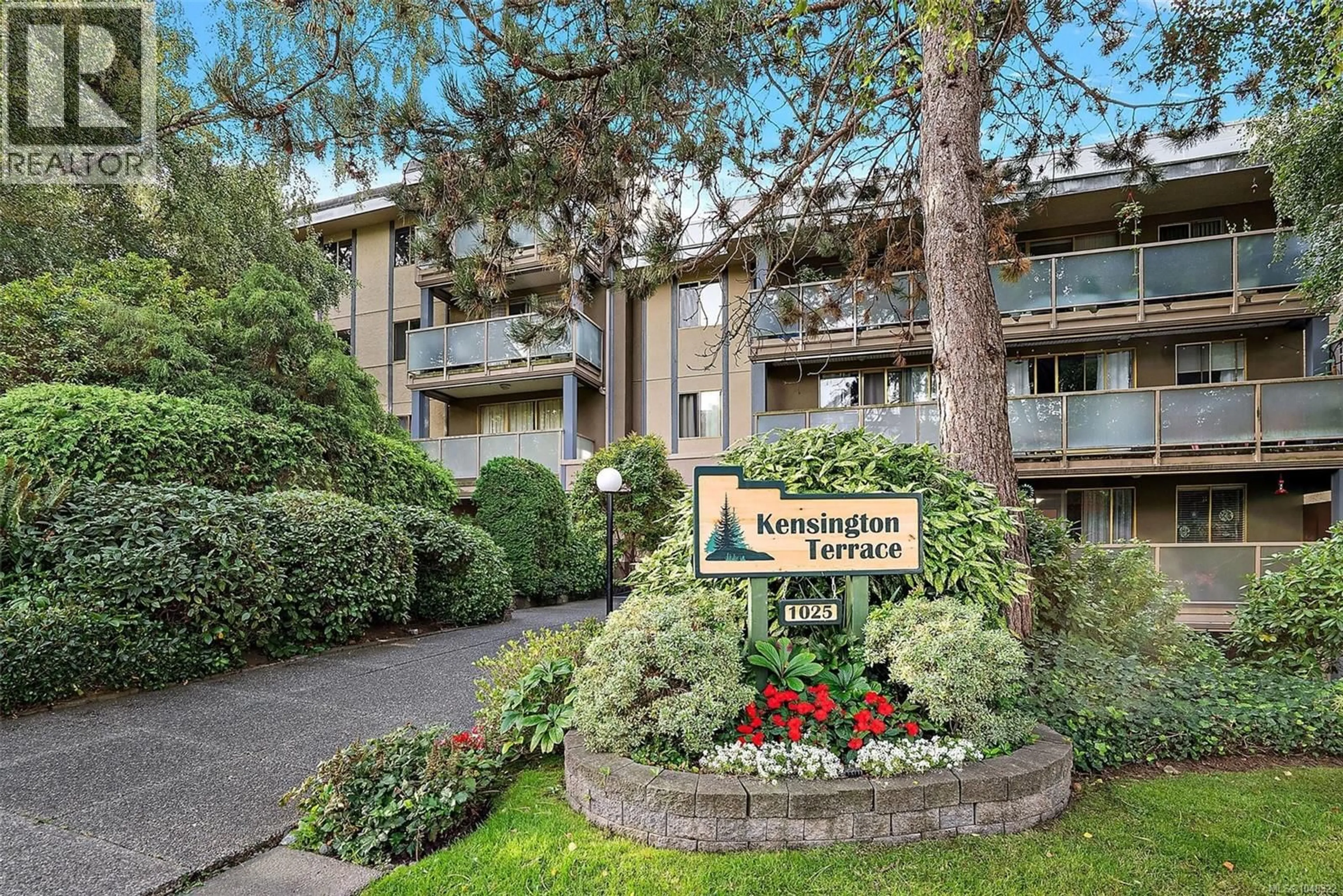 Unknown for 124 - 1025 INVERNESS ROAD, Saanich British Columbia V8X2S2