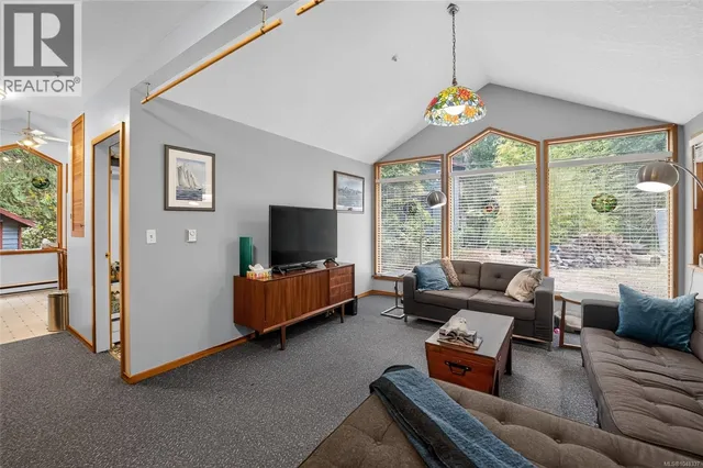 3319 DECOURCY DRIVE, Nanaimo 5