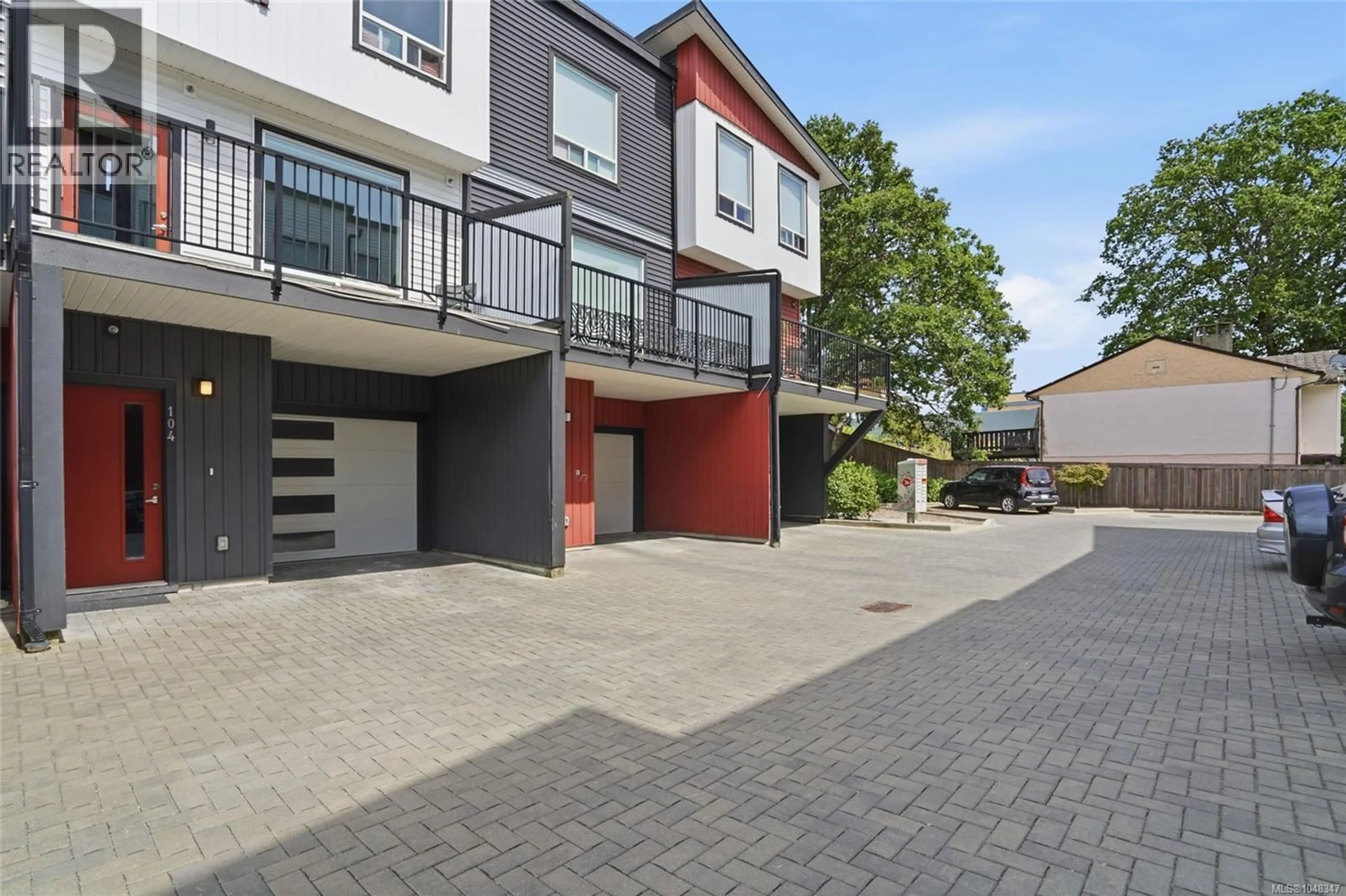 A pic from outside/outdoor area/front of a property/back of a property/a pic from drone, street for 104 - 1726 KERRISDALE ROAD, Nanaimo British Columbia V9S1N5