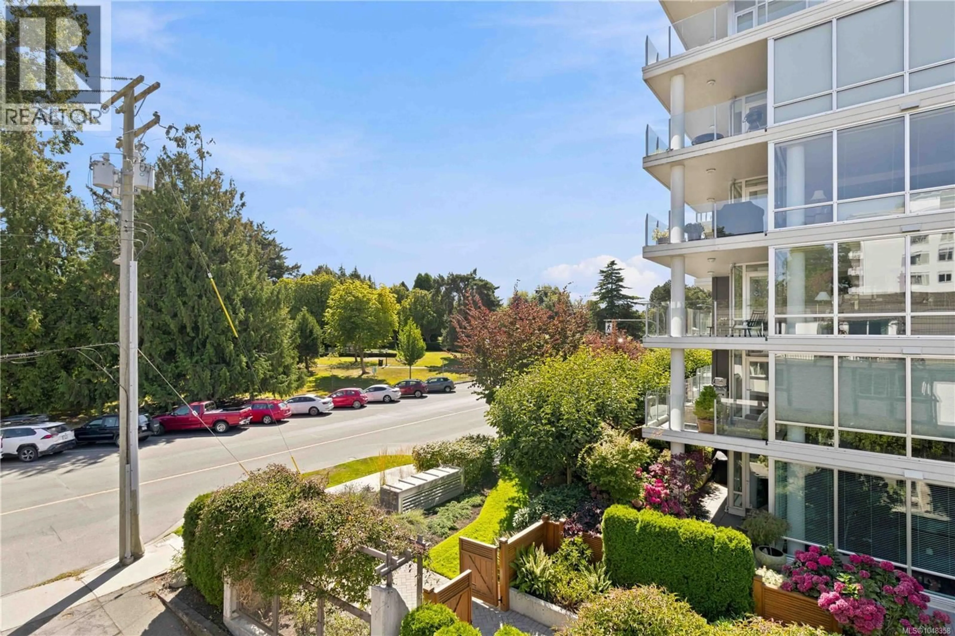 Unknown for 2 - 210 DOUGLAS STREET, Victoria British Columbia V8V2P2