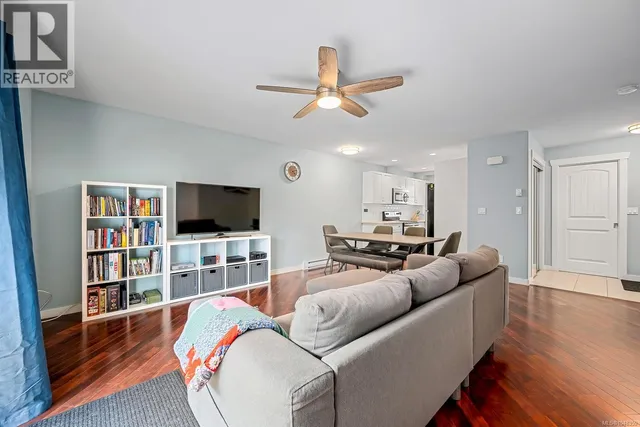105 - 170 CENTENNIAL DRIVE, Courtenay 4