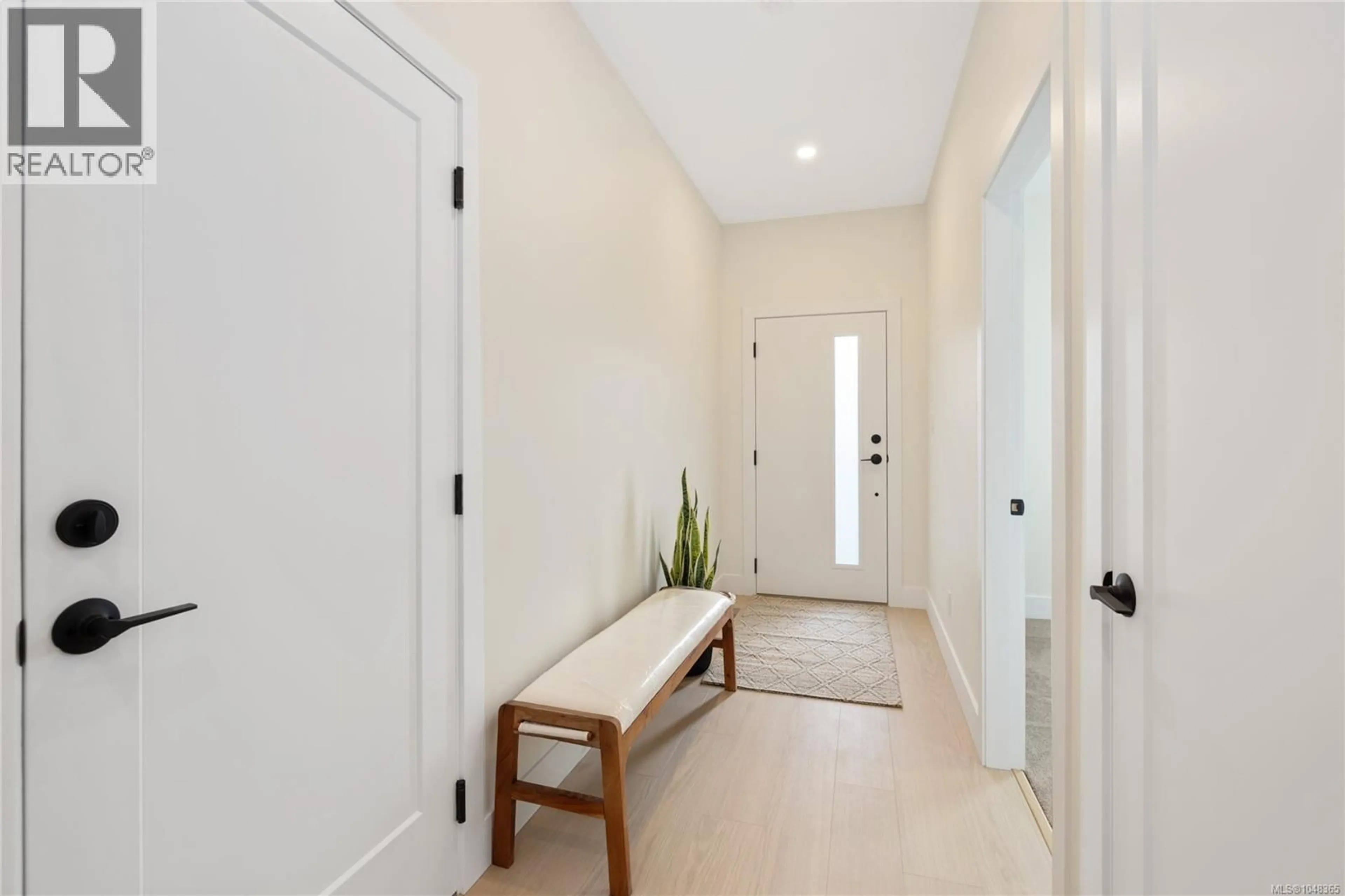 Indoor entryway for 7146 ELKRIDGE ROAD, Lake Cowichan British Columbia V0R2G0