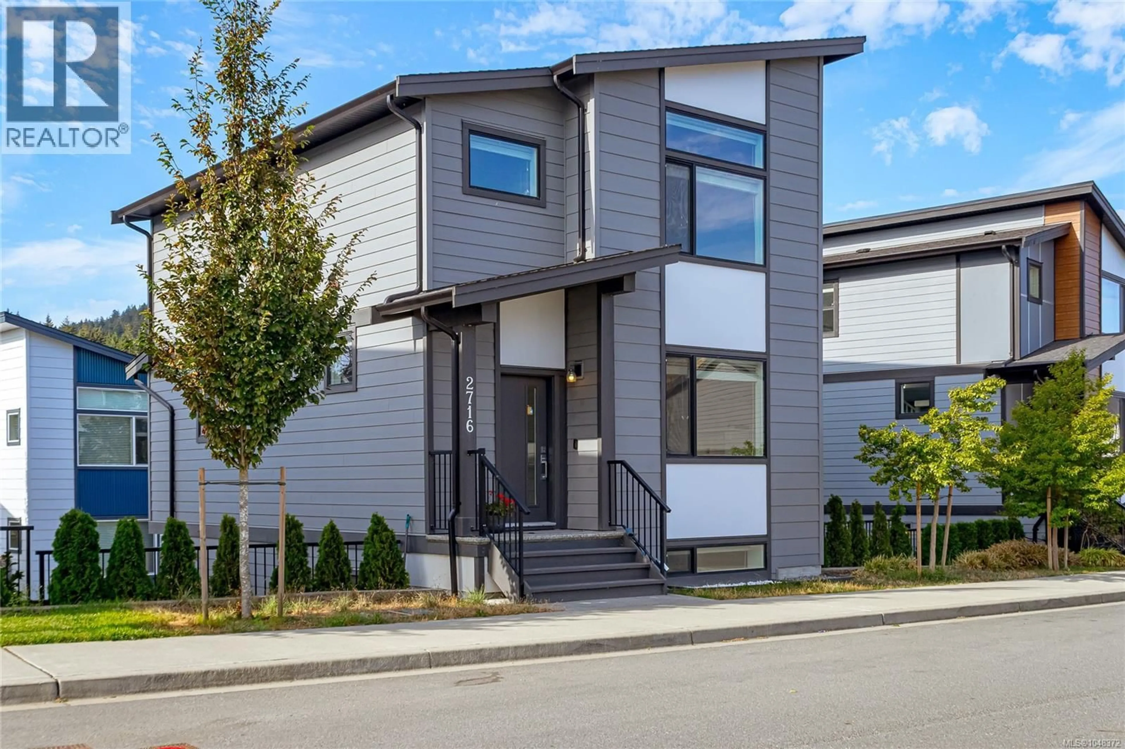 Home with vinyl exterior material, street for 2716 CELESTIAL COURT, Langford British Columbia V9B3R6