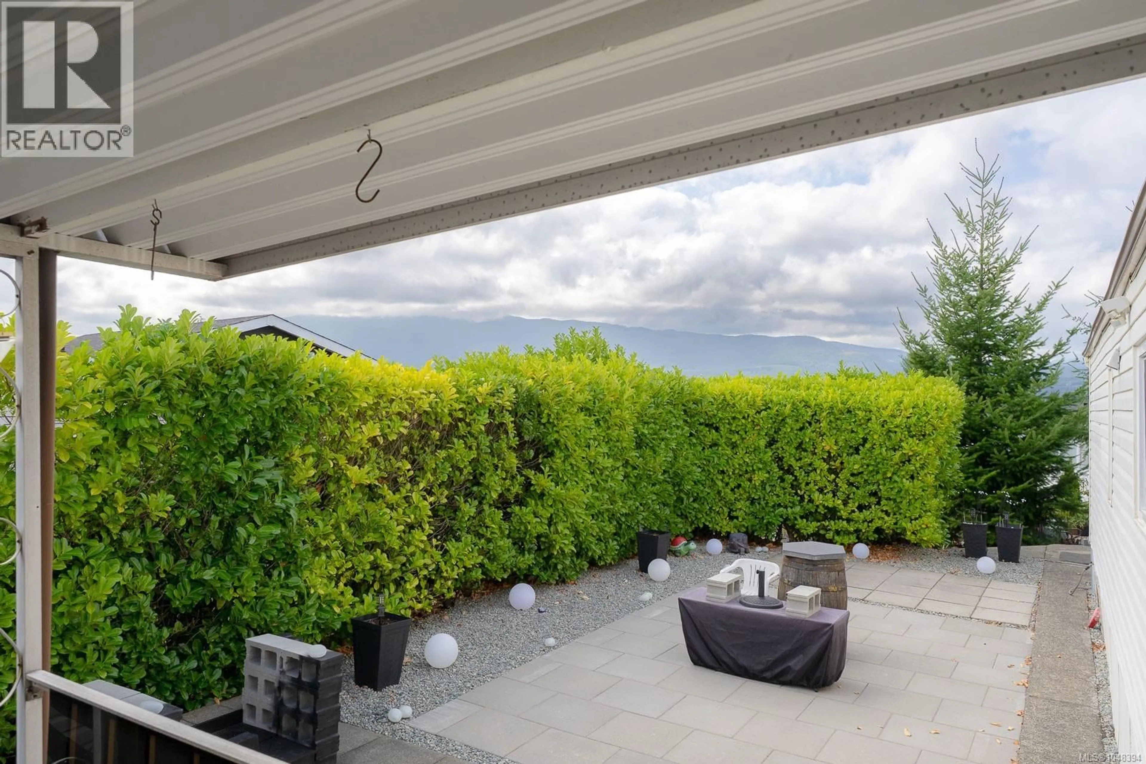 Patio, mountain view for 76 - 6325 METRAL DRIVE, Nanaimo British Columbia V9T6P9