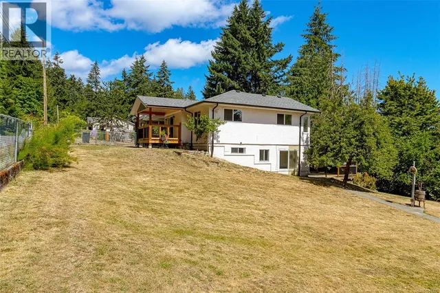 2170 ELIZABETH STREET, Nanaimo 5