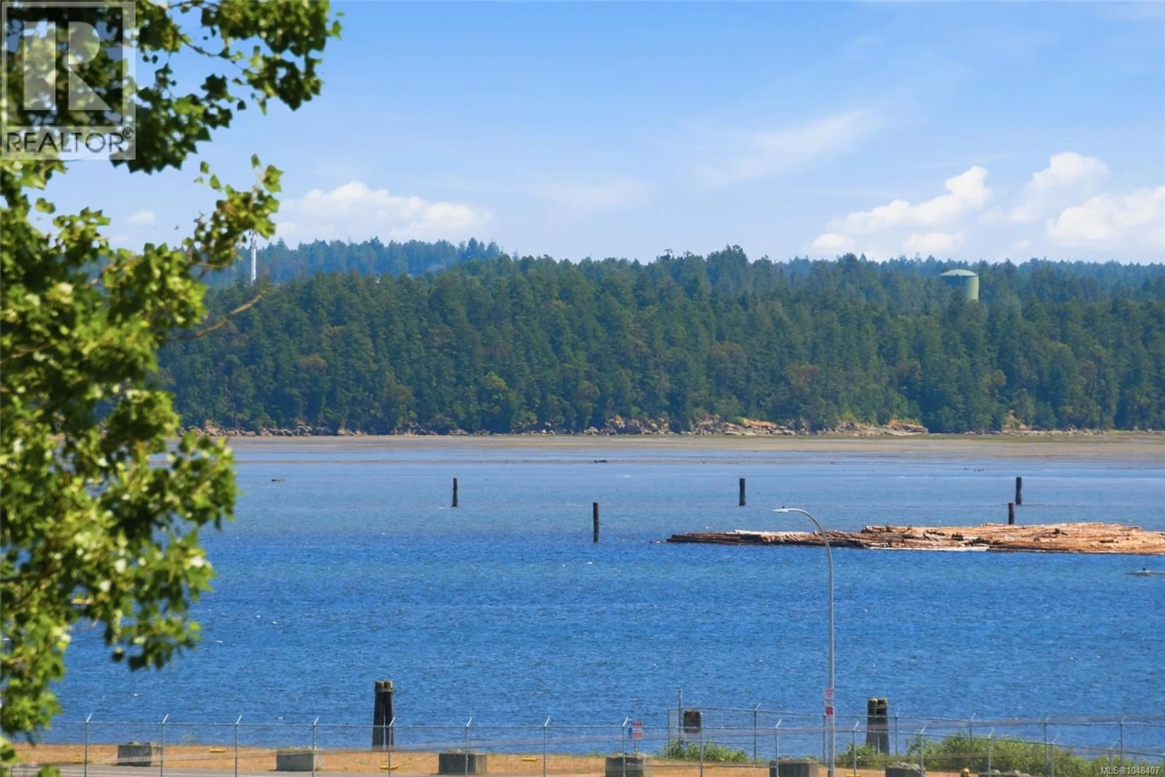Unknown for 304 - 104 ESPLANADE STREET, Nanaimo British Columbia V9R0G6