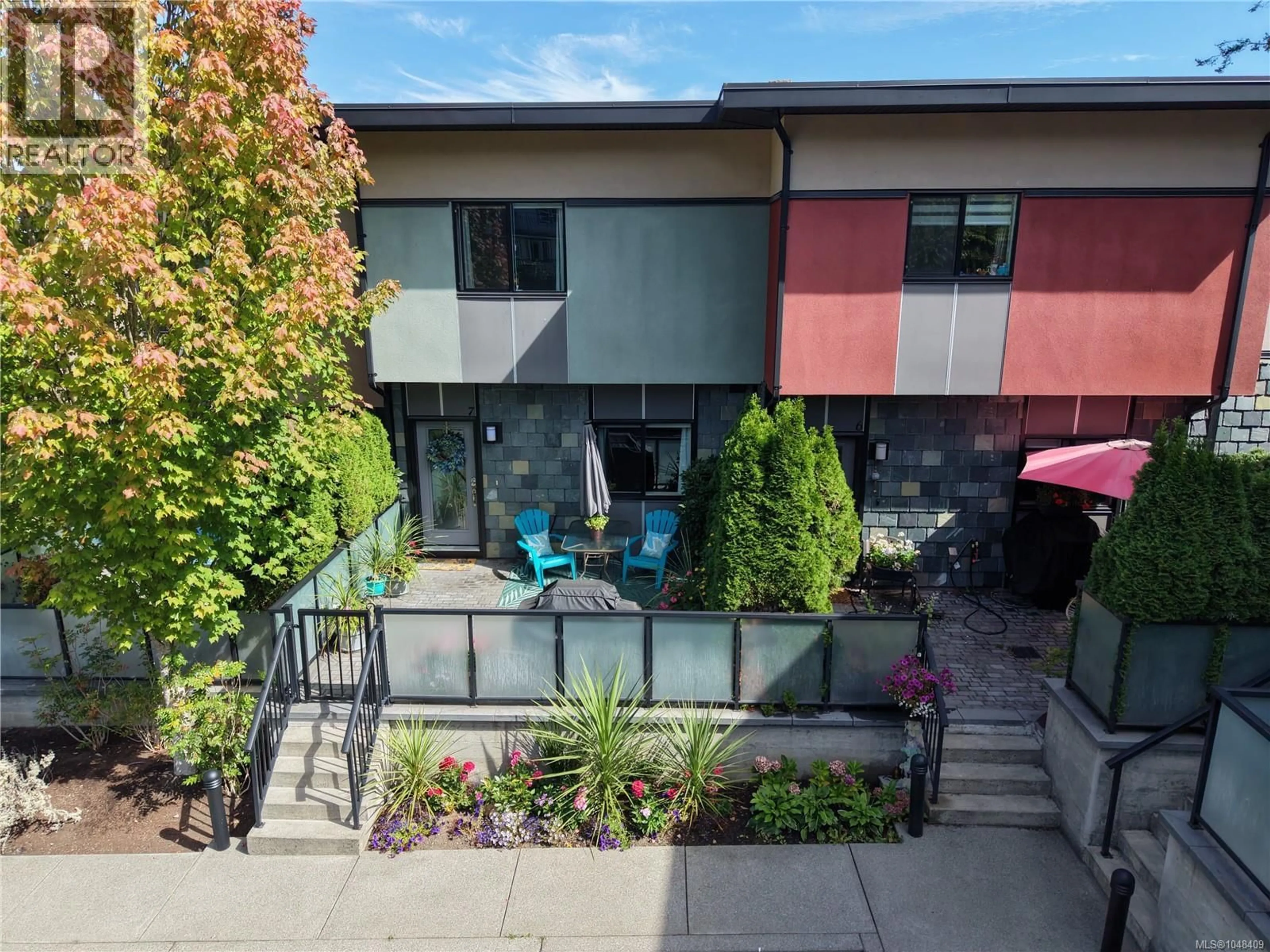 Patio, street for 7 - 2321 ISLAND VIEW ROAD, Central Saanich British Columbia V8Z0C9