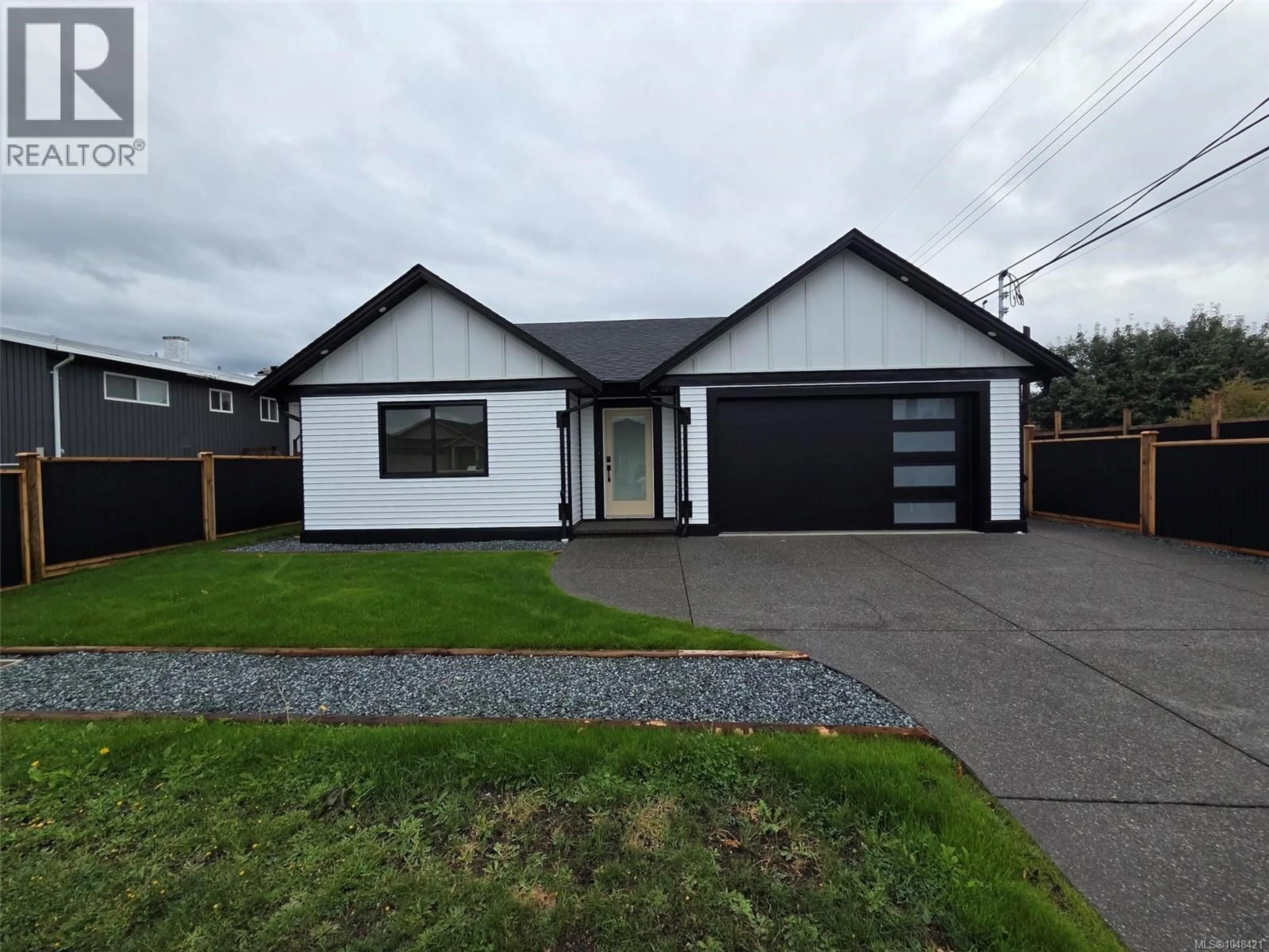 Home with vinyl exterior material, street for 5255 TEBO AVENUE, Port Alberni British Columbia V9Y6A2