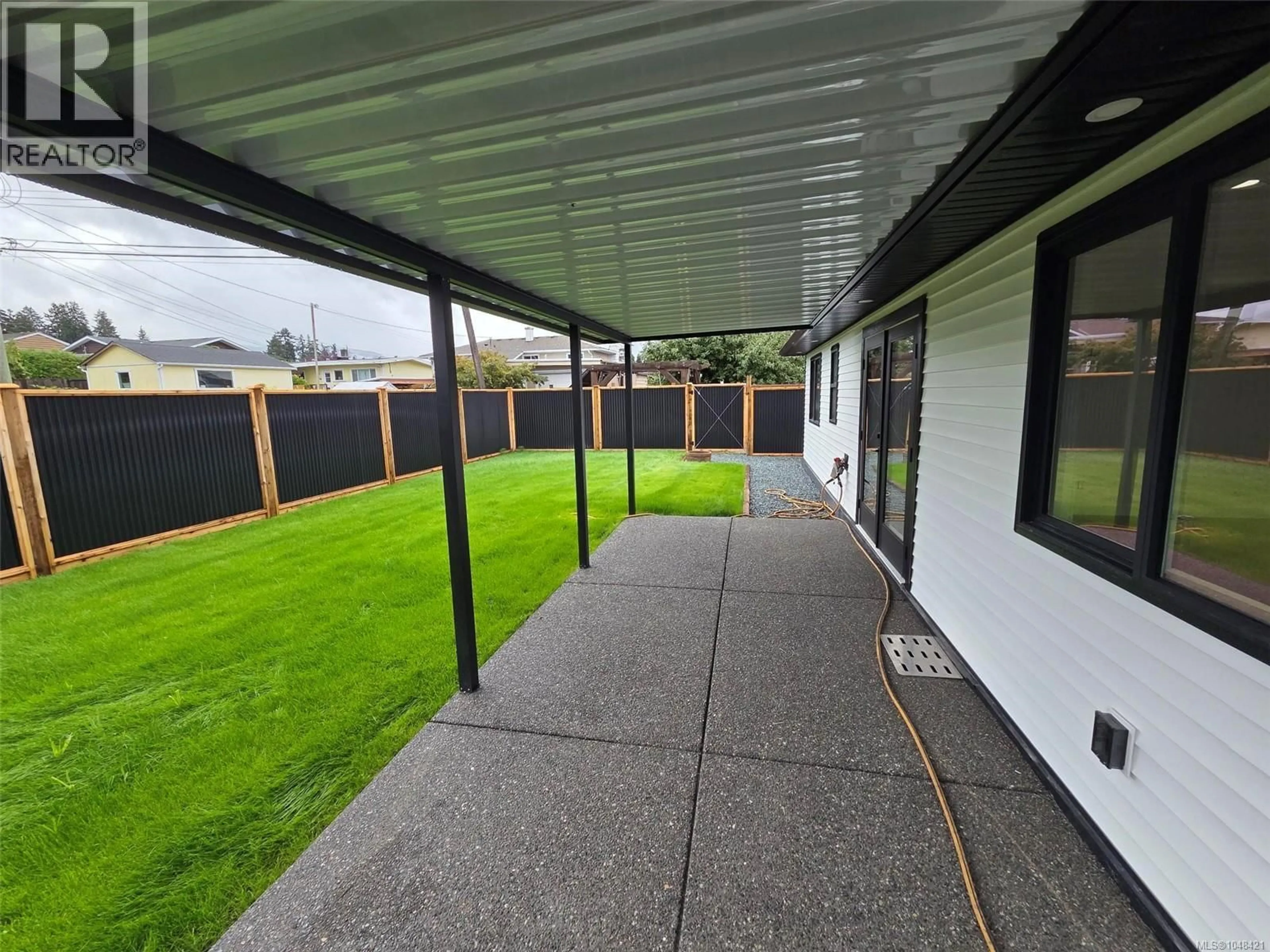 A pic from outside/outdoor area/front of a property/back of a property/a pic from drone, unknown for 5255 TEBO AVENUE, Port Alberni British Columbia V9Y6A2