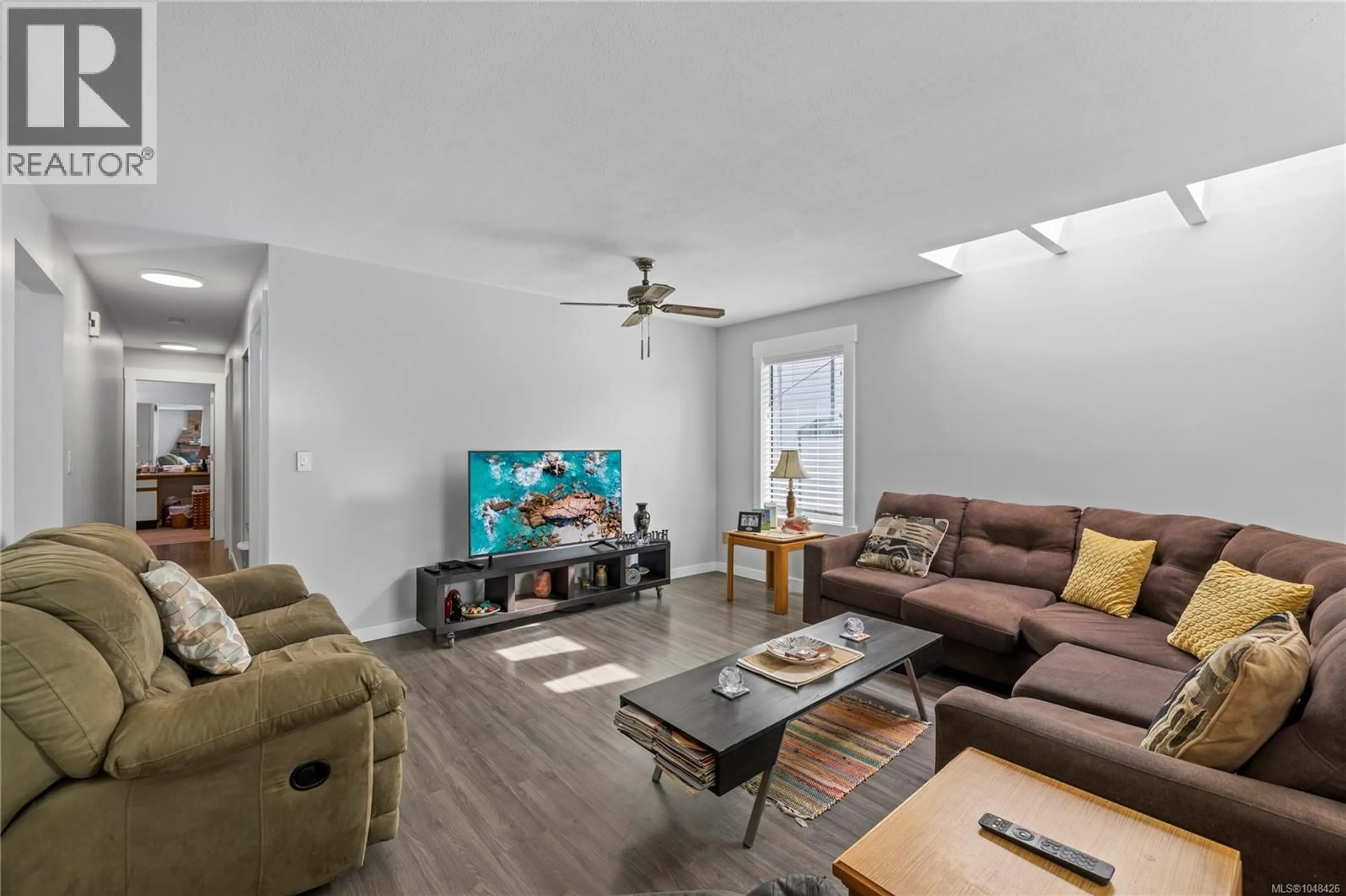 Living room with furniture, unknown for 31 - 493 PIONEER CRESCENT, Parksville British Columbia V9P1V1