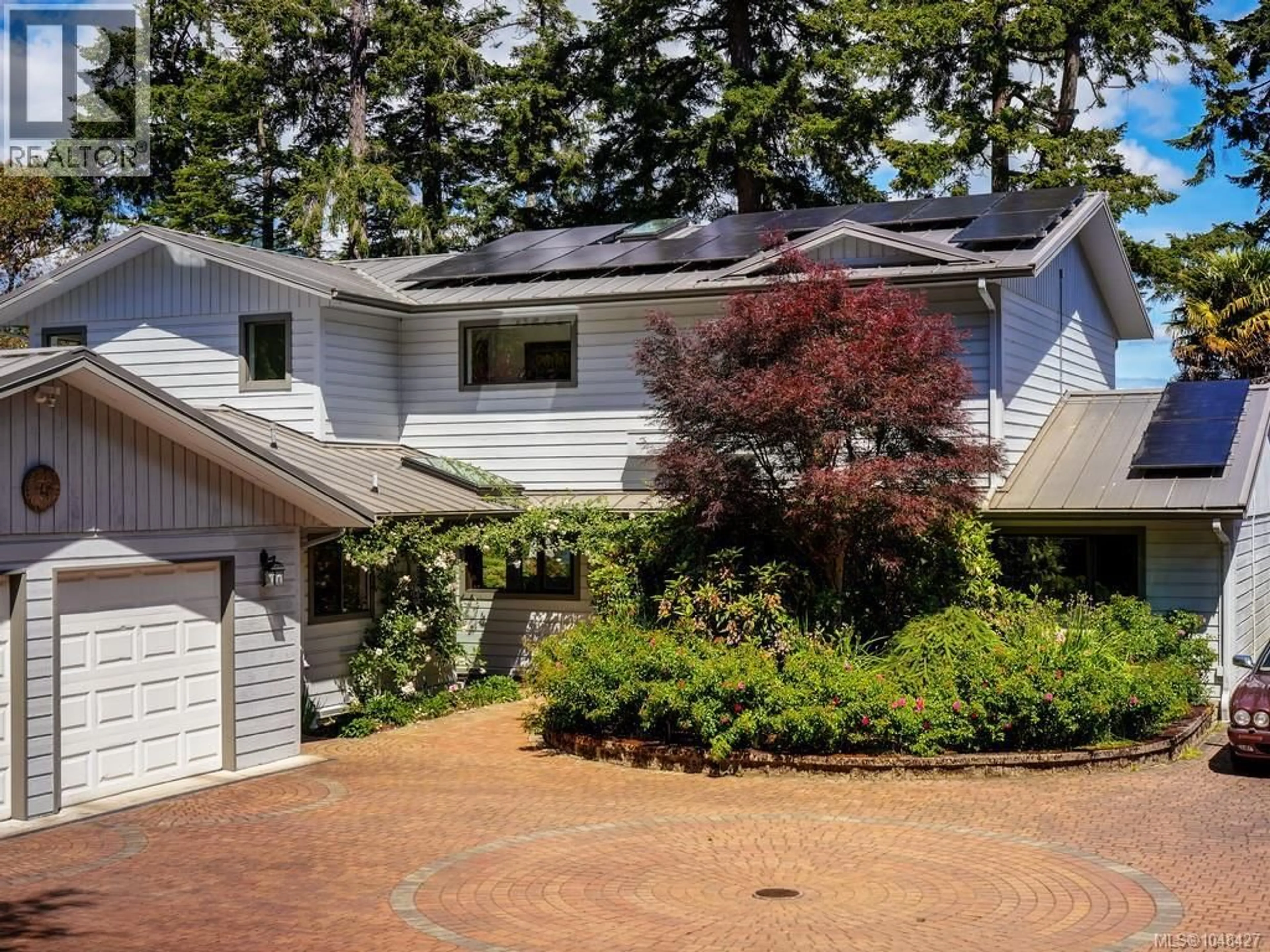 Home with vinyl exterior material, street for 11657 JUPATA WAY, North Saanich British Columbia V8L5K1