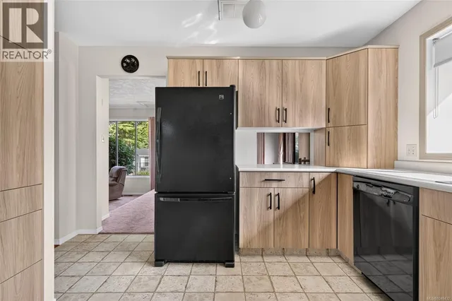 1125 MARIN PARK DRIVE, Central Saanich 5