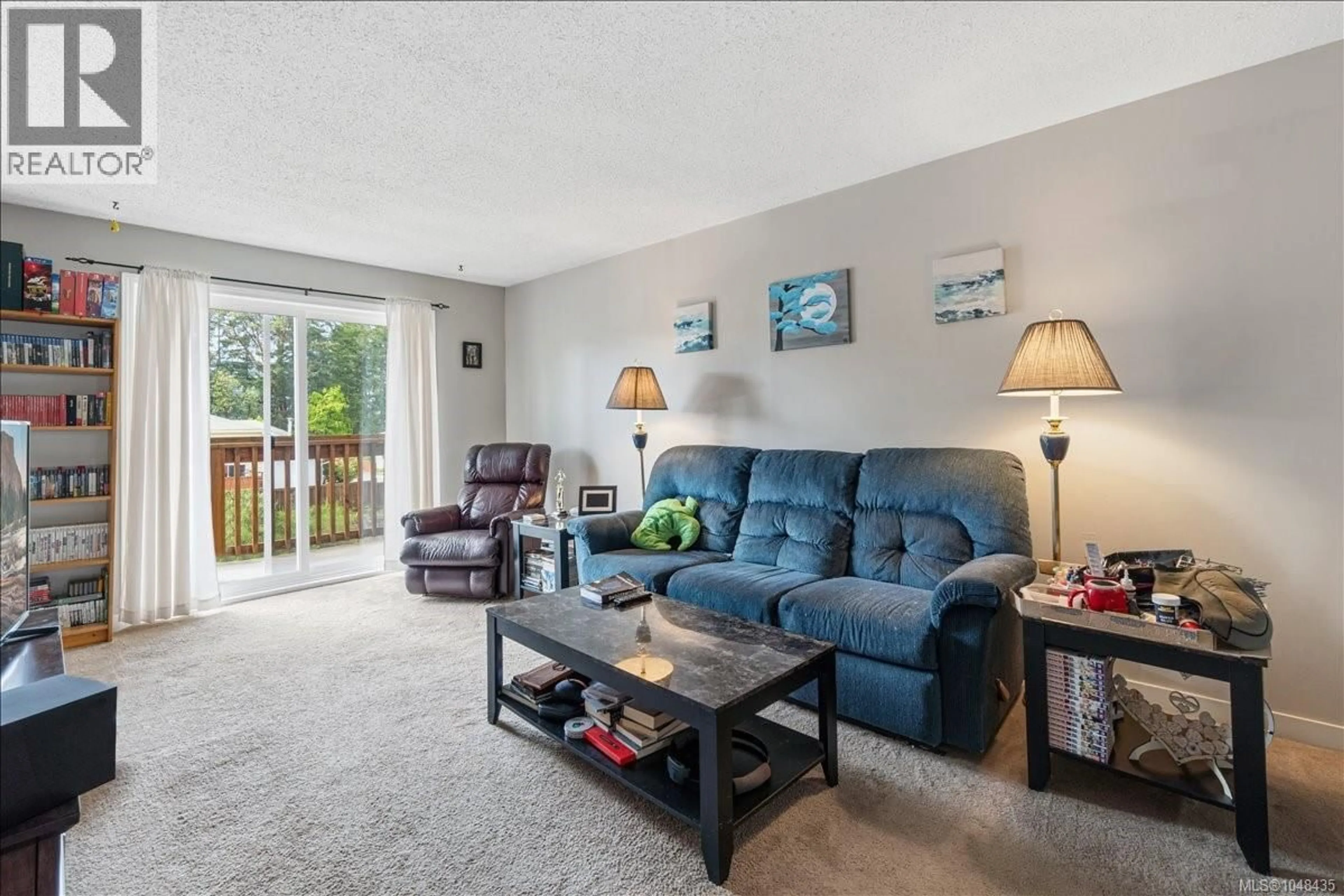Living room with furniture, unknown for 402 - 4728 UPLANDS DRIVE, Nanaimo British Columbia V9T4S9