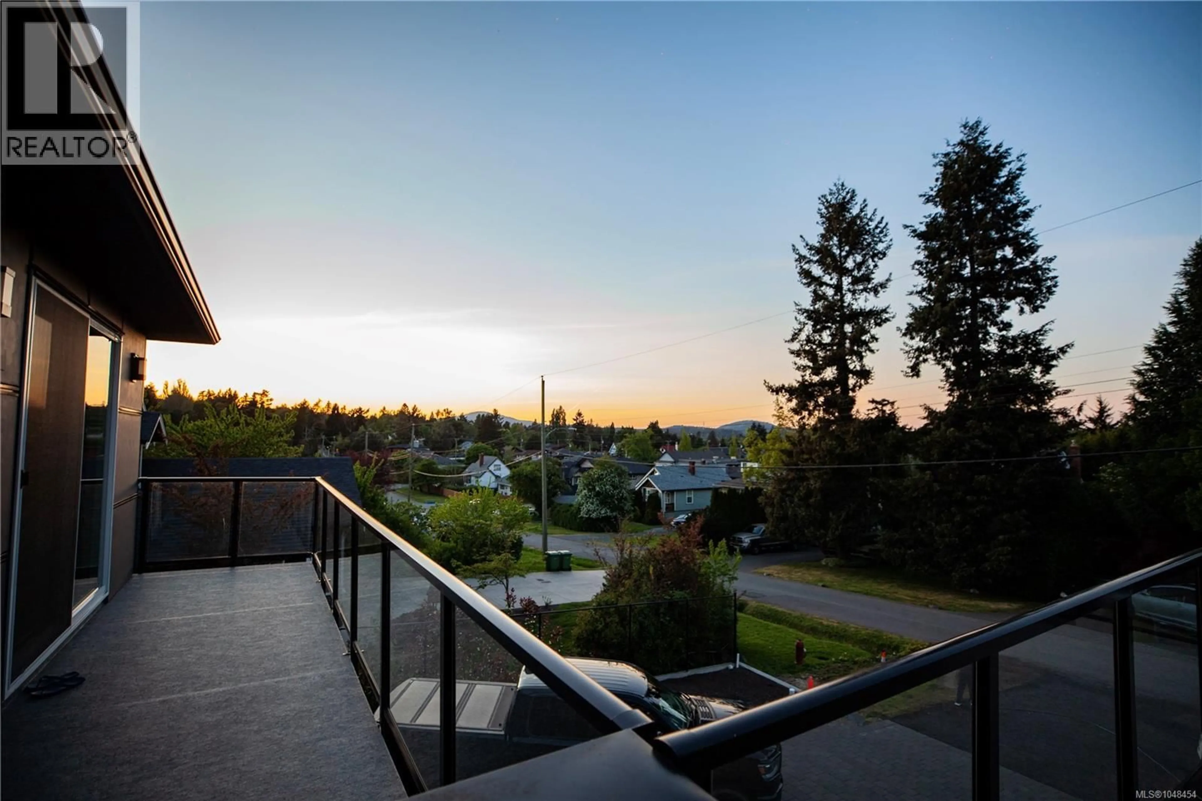 Patio, unknown for 741 SNOWDROP AVENUE, Saanich British Columbia V8Z2N3