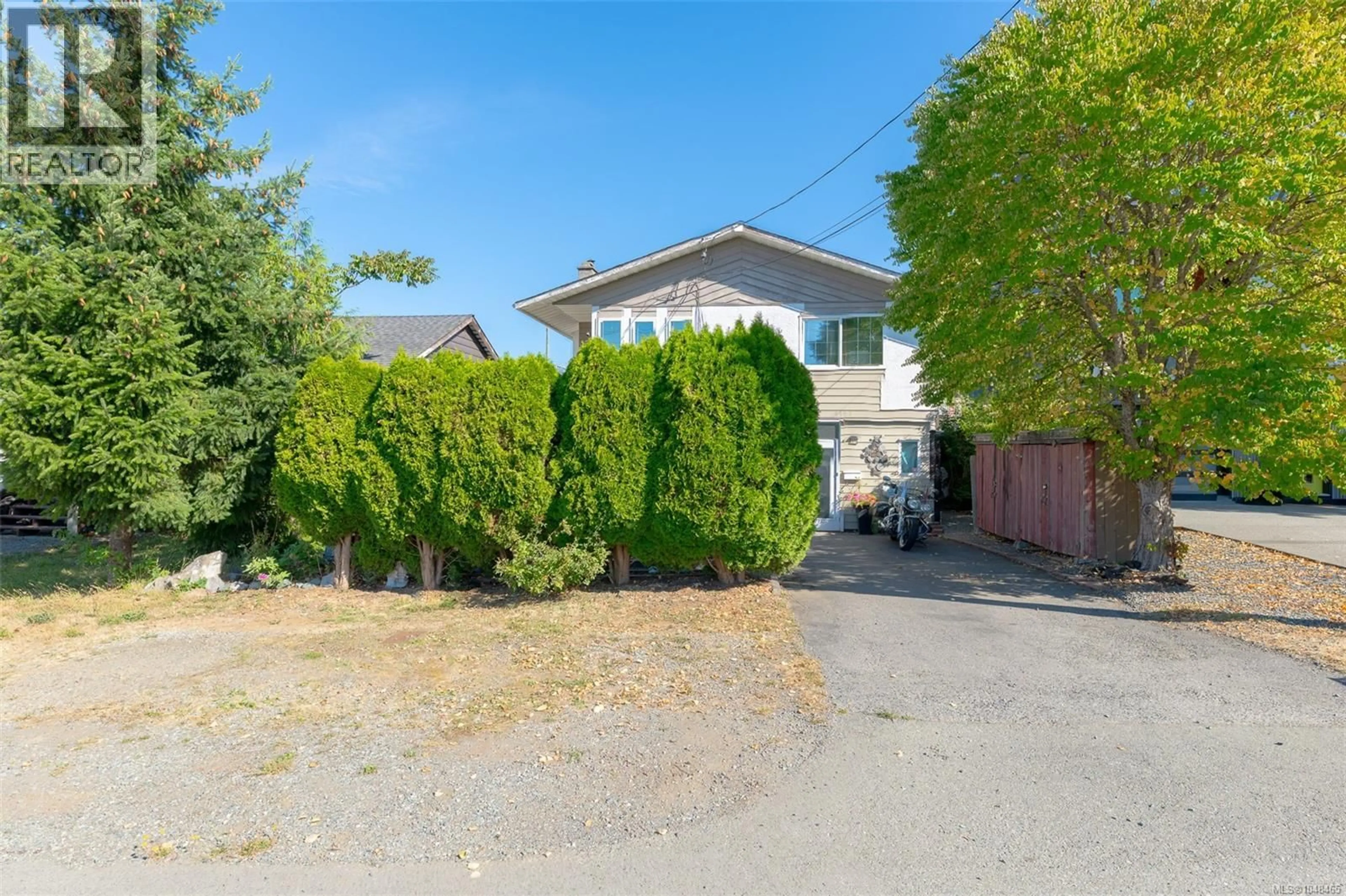 A pic from outside/outdoor area/front of a property/back of a property/a pic from drone, street for 4463 ARROWSMITH ROAD, Port Alberni British Columbia V9Y5P4