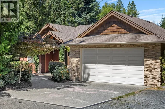 1755 GALVIN PLACE, Qualicum Beach