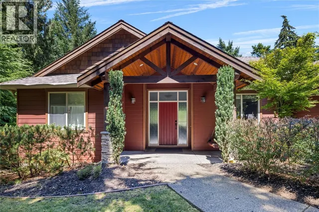 1755 GALVIN PLACE, Qualicum Beach 2