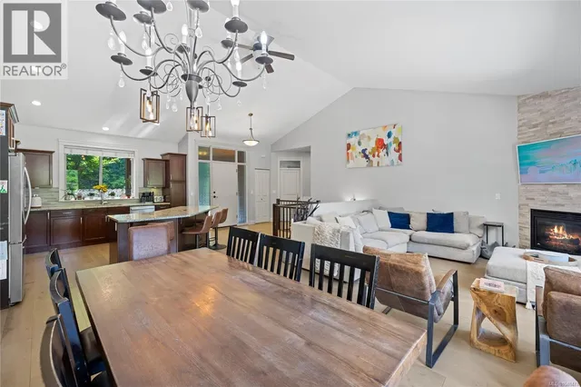 1755 GALVIN PLACE, Qualicum Beach 4
