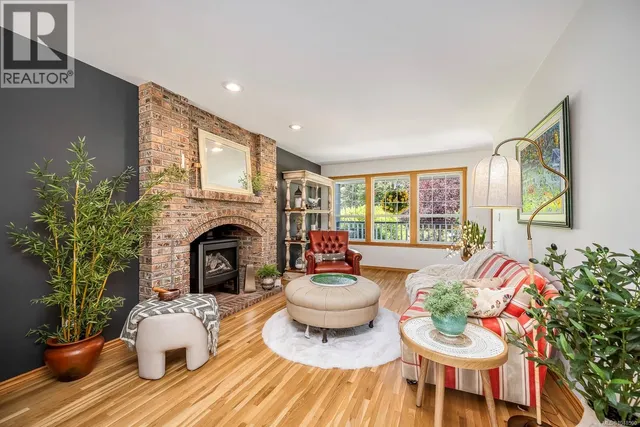 9310 MARTIN PARK DRIVE, Black Creek 5
