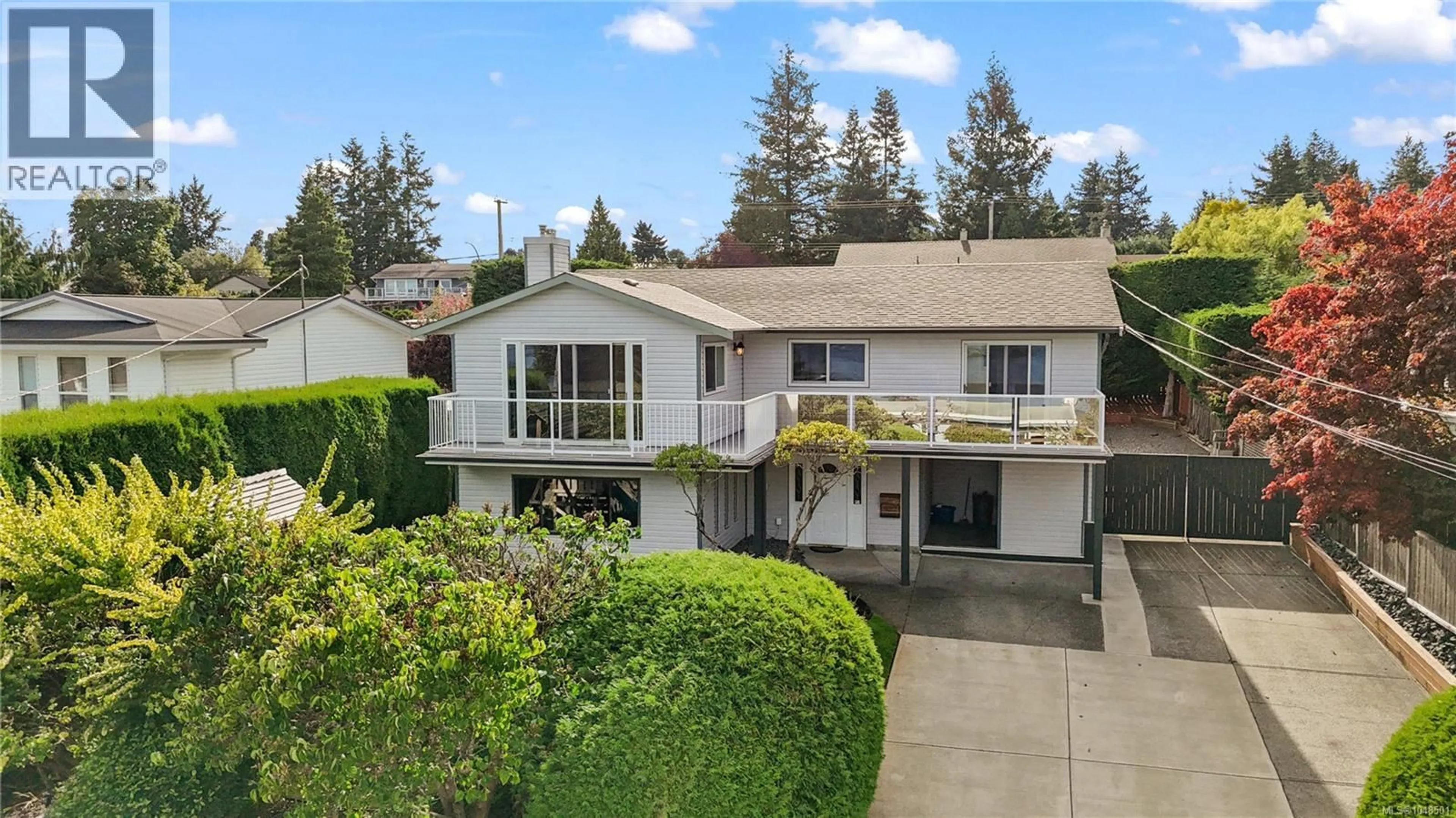 A pic from outside/outdoor area/front of a property/back of a property/a pic from drone, street for 724 GALERNO ROAD, Campbell River British Columbia V9W5J3