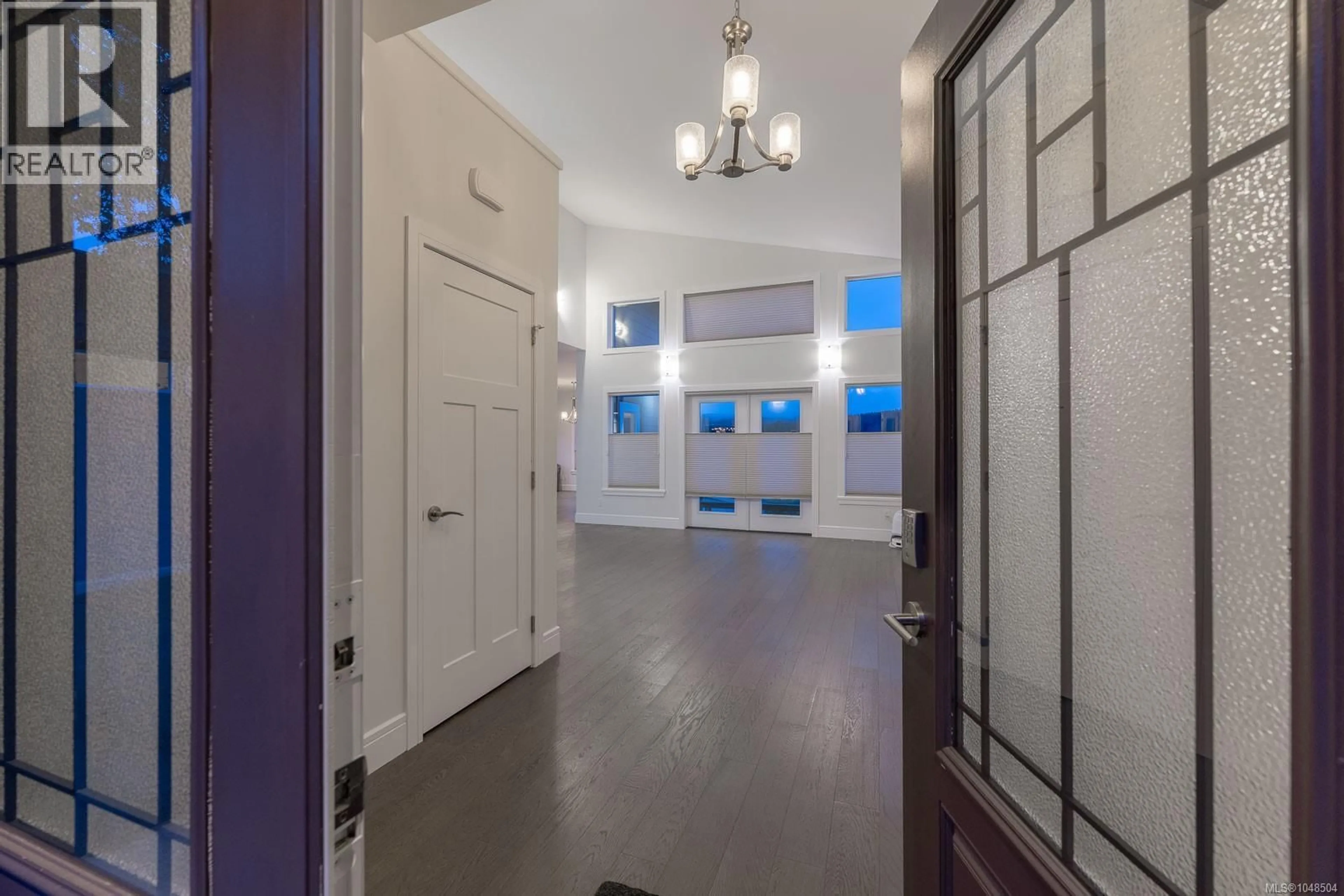 Indoor entryway for 28 - 1060 SHORE PINE CLOSE, Duncan British Columbia V9L0C4
