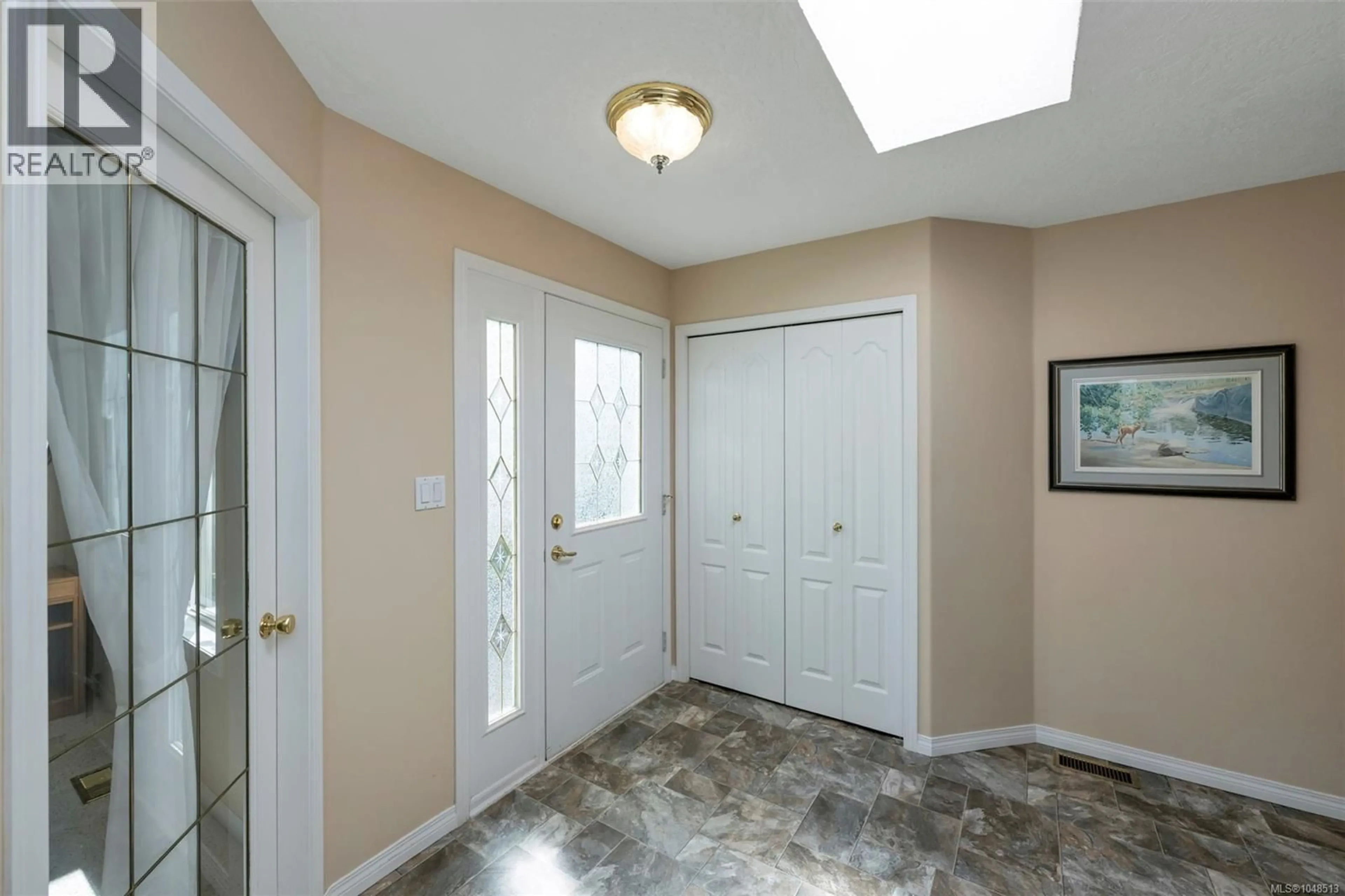 Indoor entryway for 25 - 1700 PRITCHARD ROAD, Cowichan Bay British Columbia V0R1N1