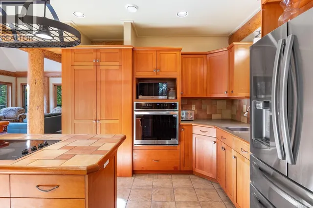900 SPIDER LAKE ROAD, Qualicum Beach 5